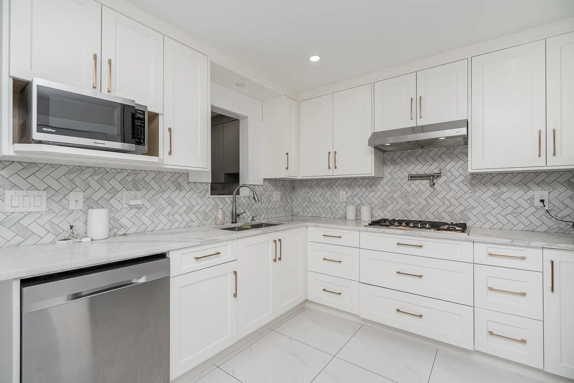 Property at 11366 KINGCOME AVENUE, Richmond, BC