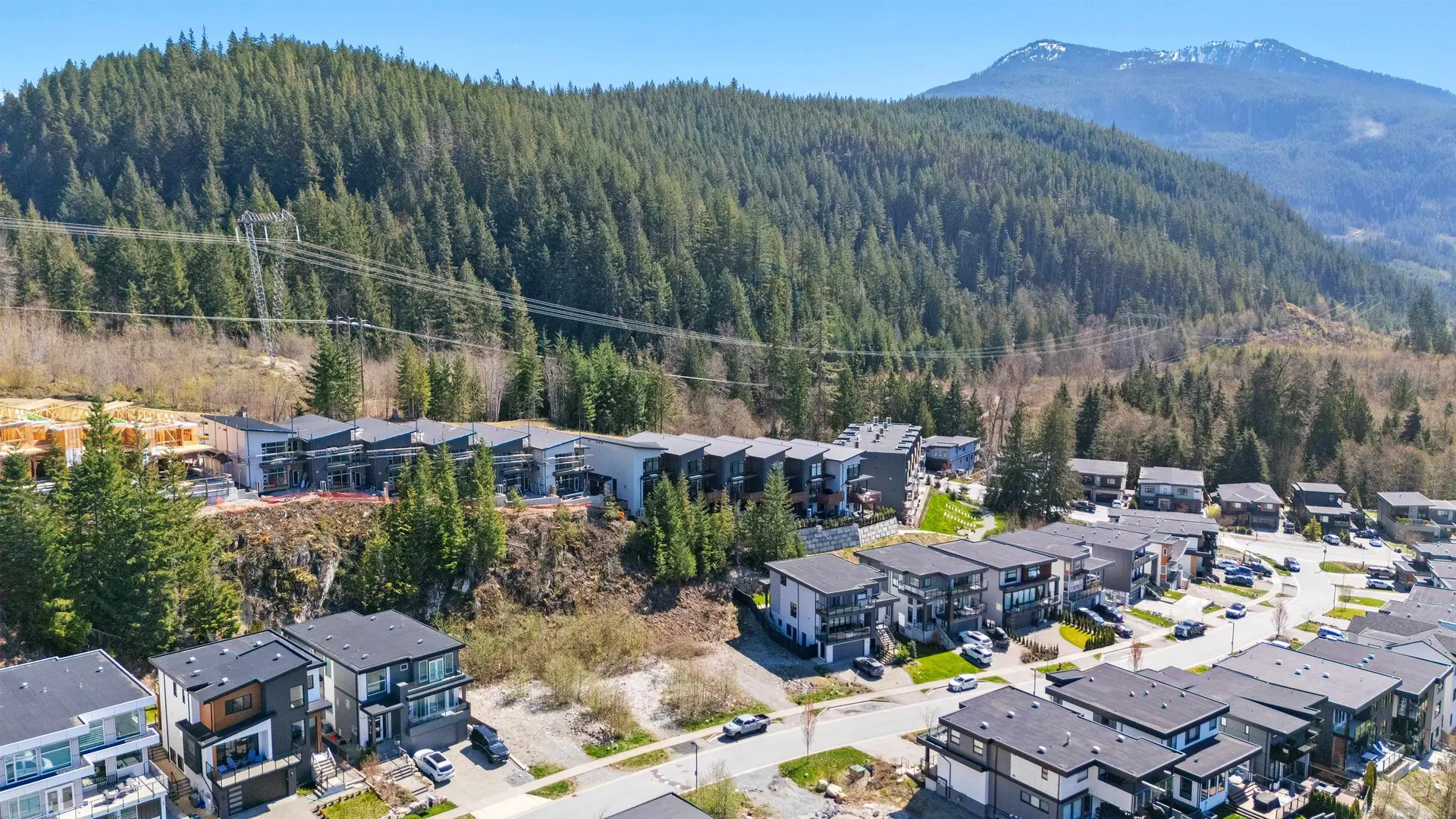 Property at #18 3385 MAMQUAM ROAD, Squamish, BC