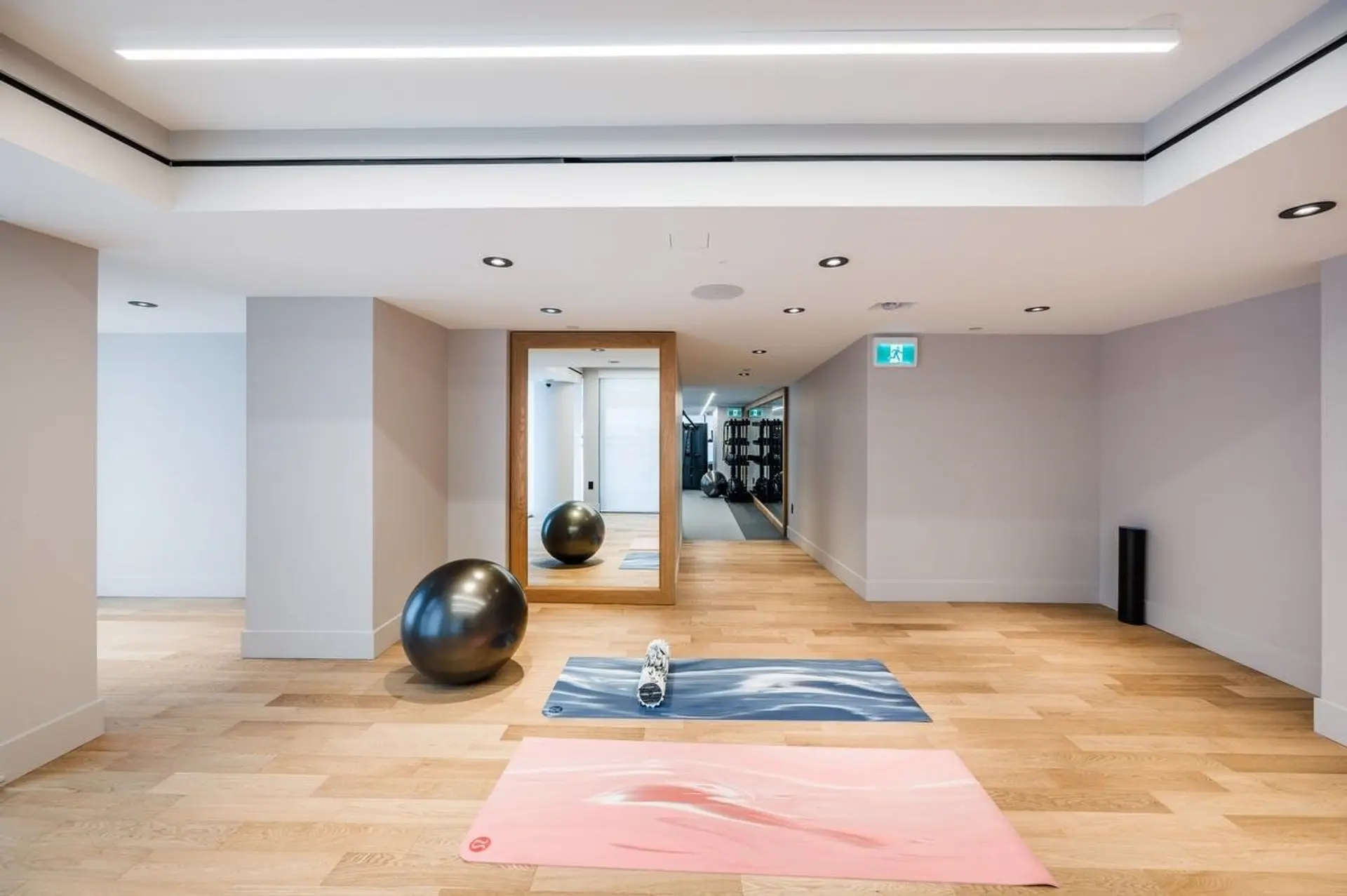 Property at #1903 1408 ROBSON STREET, Vancouver, BC