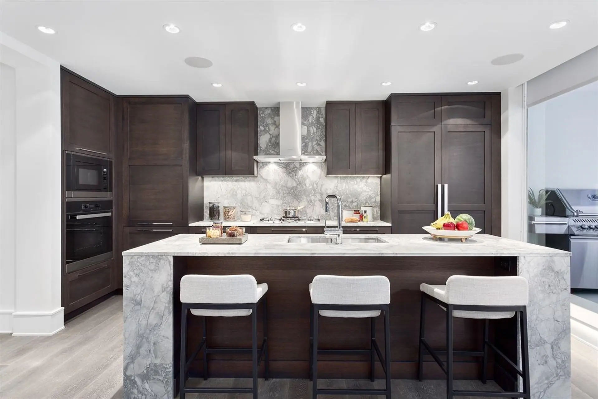 Property at #1905 1500 MARTIN STREET, White Rock, BC