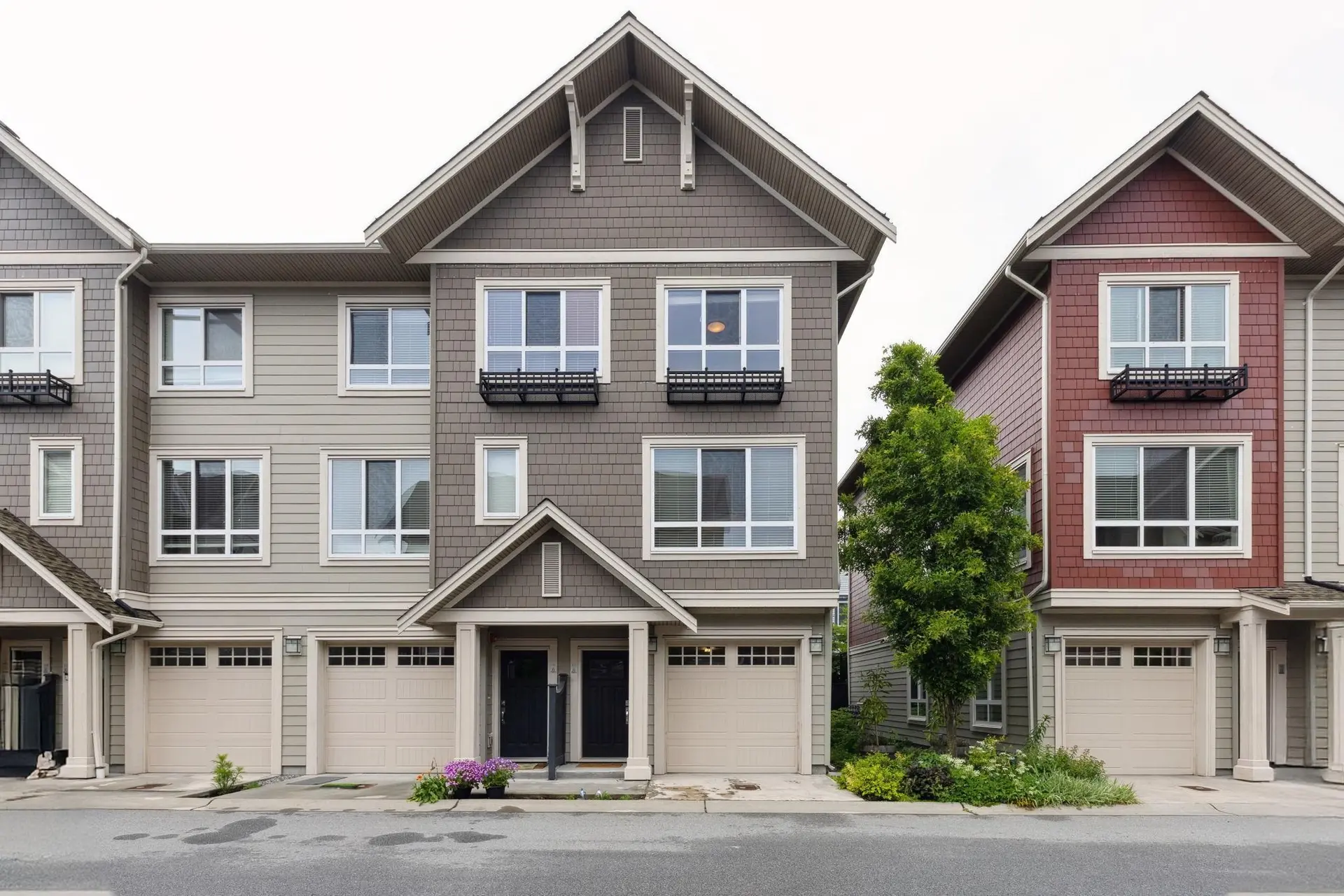 Property at #511 4688 Hawk Lane, Delta, BC