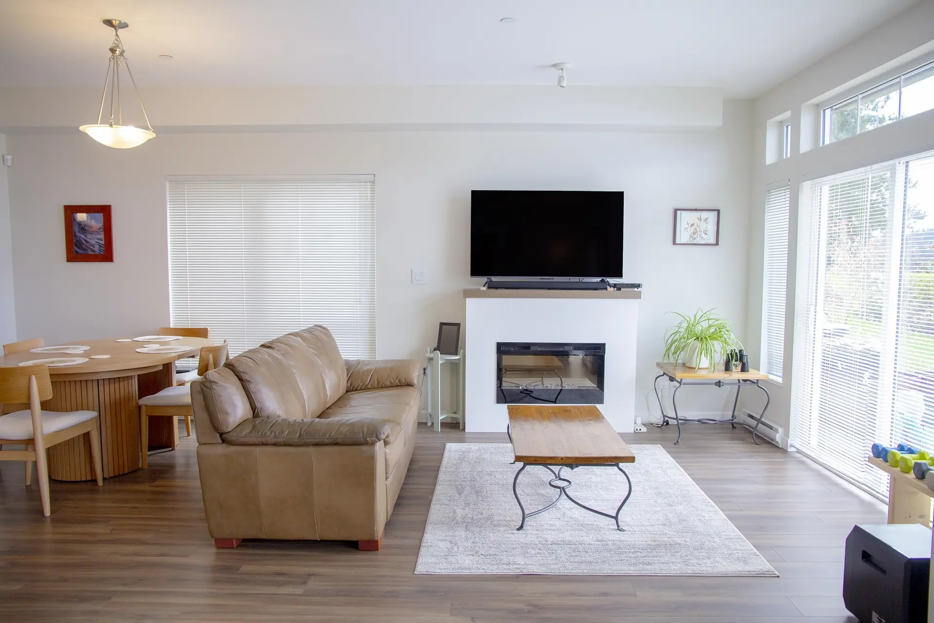 Property at 5915 BEACHGATE LANE, Sechelt, BC