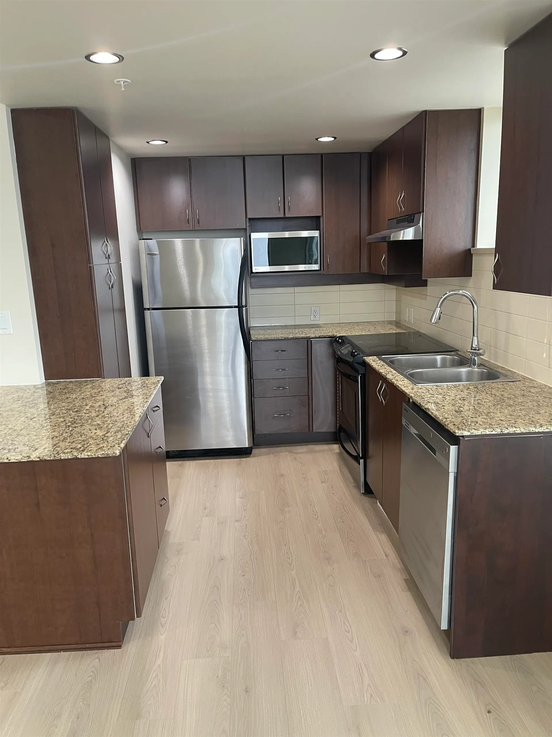 Property at #801 9232 UNIVERSITY CRESCENT, Burnaby, BC