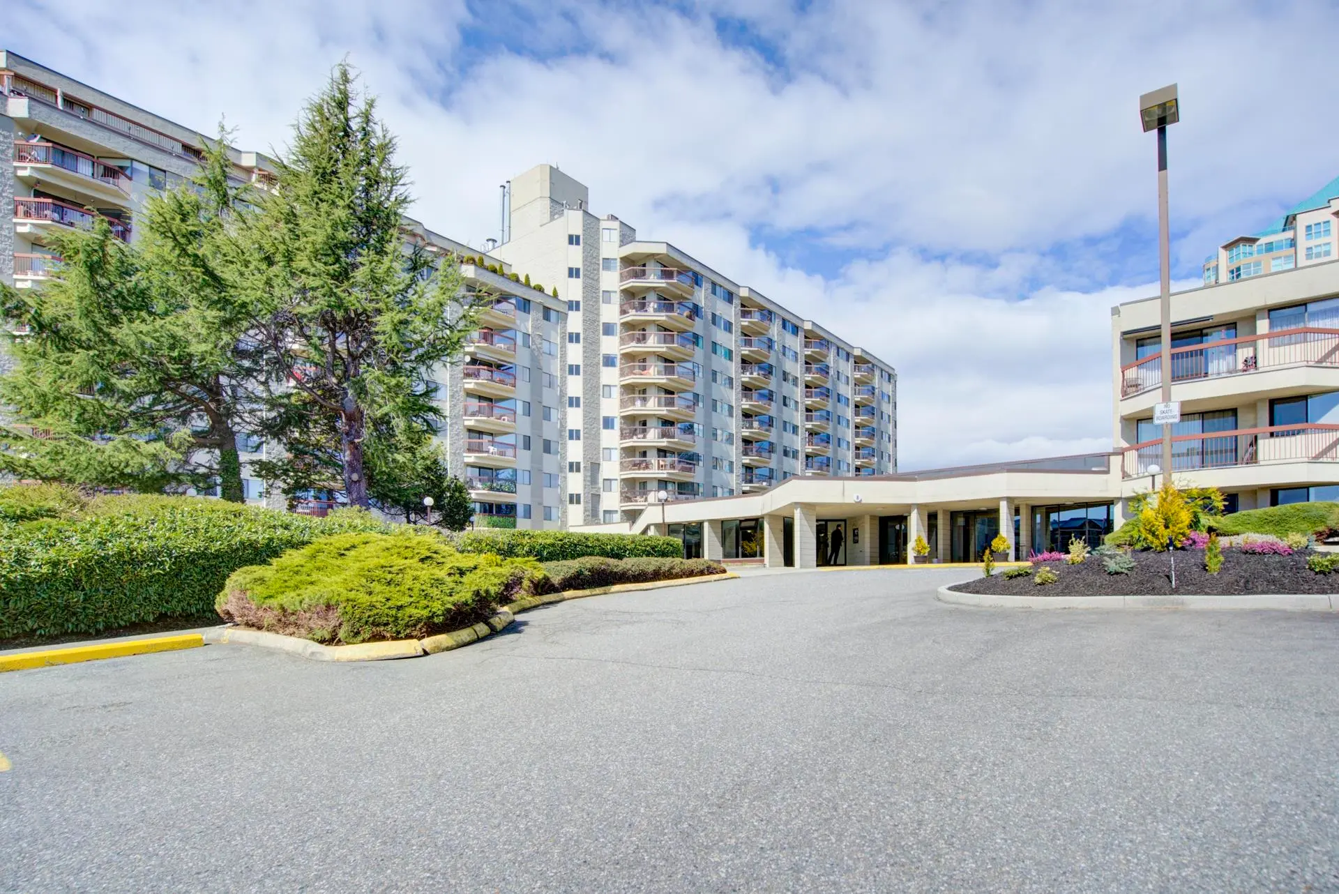 Property at #707 31955 Old Yale Road, Abbotsford, BC