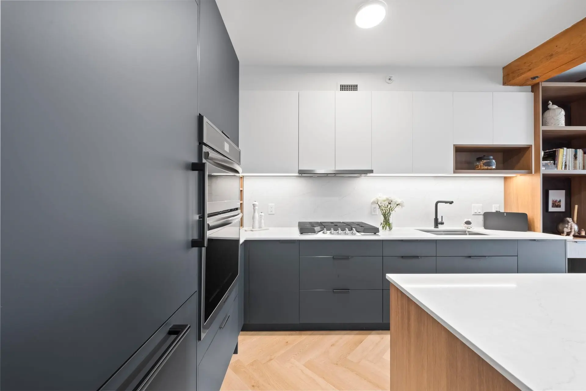 Property at #202 1275 HAMILTON STREET, Vancouver, BC