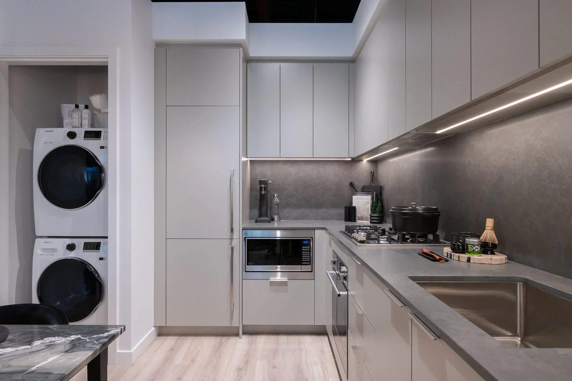 Property at #2010 4538 DAWSON STREET, Burnaby, BC