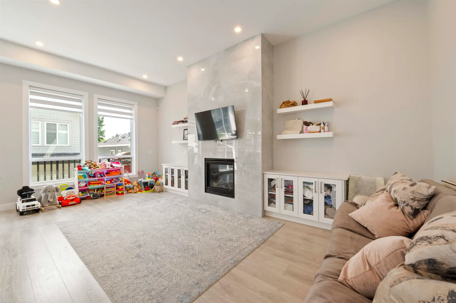 Property at #36 4127 OLD CLAYBURN ROAD, Abbotsford, BC