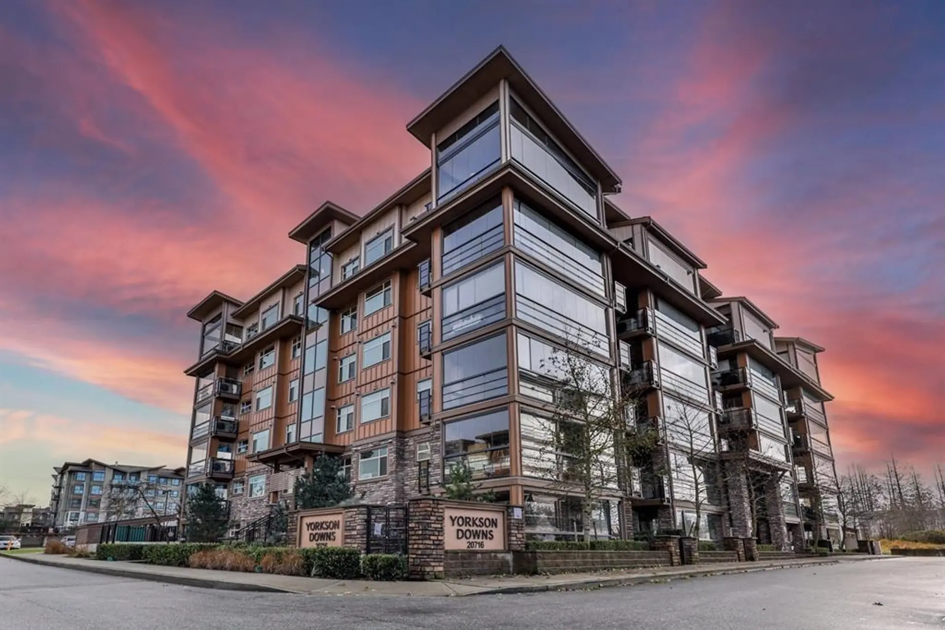 Property at #B627 20716 WILLOUGHBY TOWN CENTER DRIVE, Langley, BC