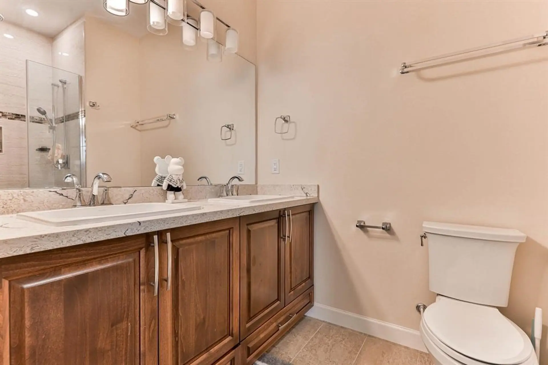 Property at #B627 20716 WILLOUGHBY TOWN CENTER DRIVE, Langley, BC