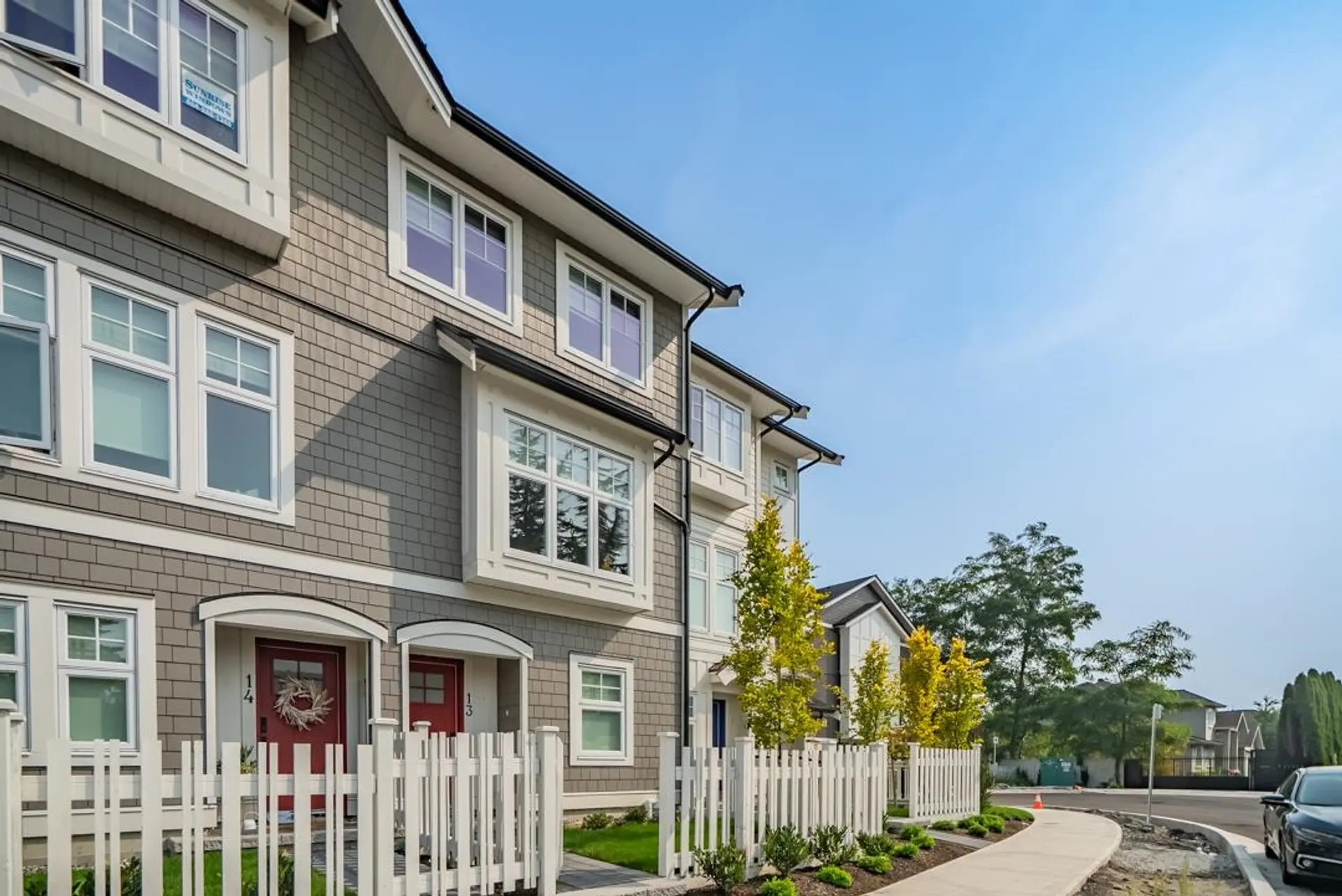 #17 22811 MCLEAN AVENUE - Image 2