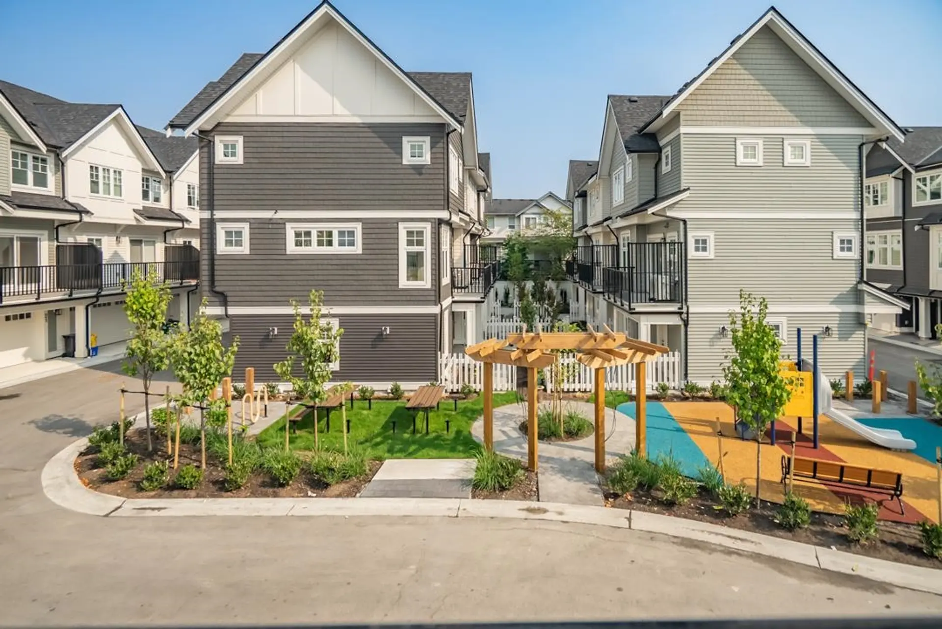 #17 22811 MCLEAN AVENUE - Image 13