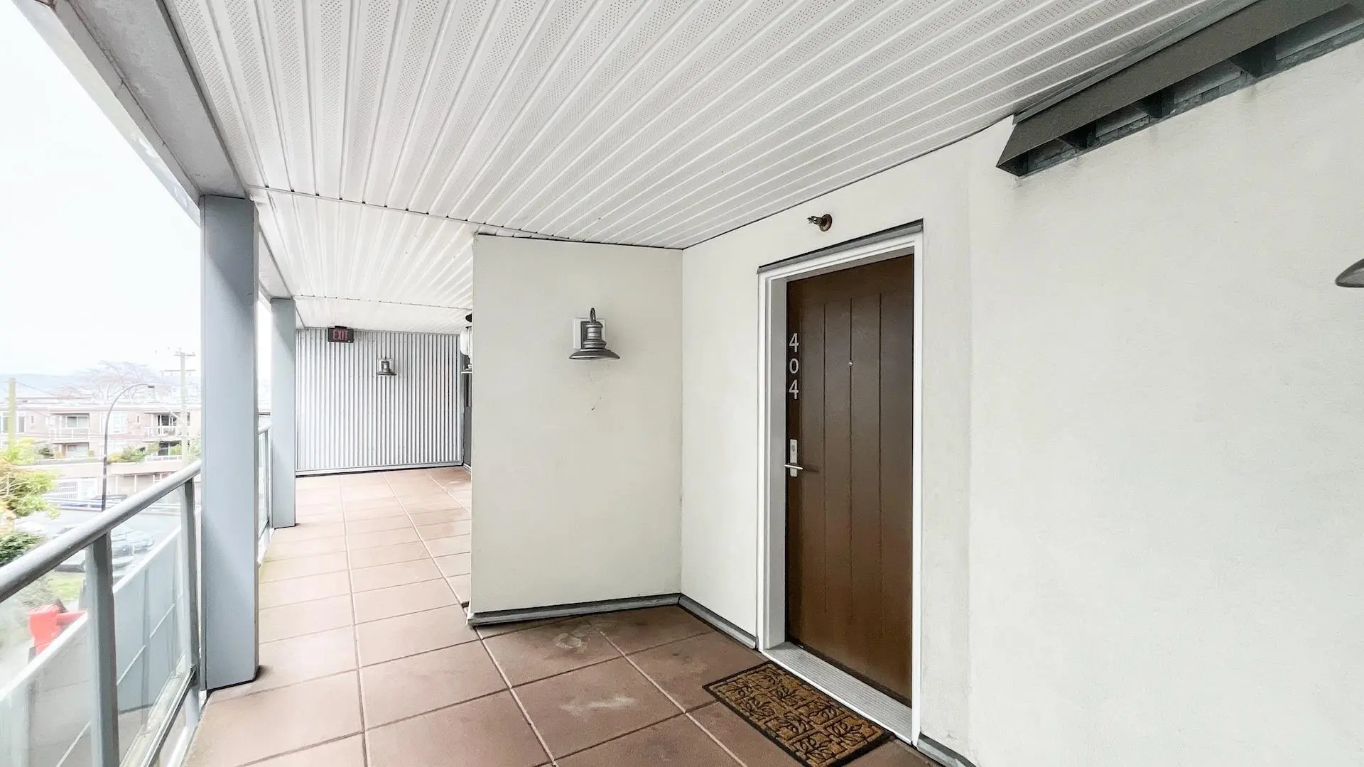 Property at #404 14955 VICTORIA AVENUE, White Rock, BC