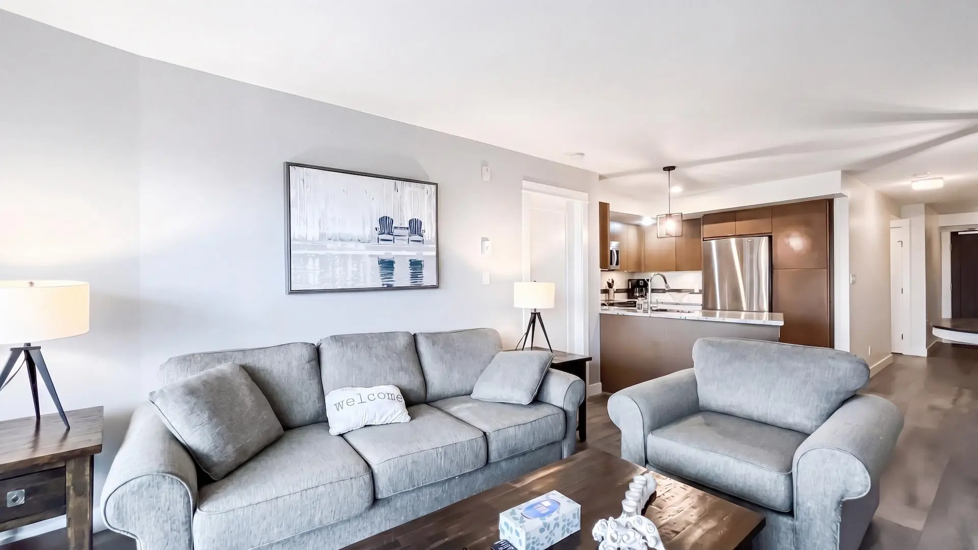 Property at #404 14955 VICTORIA AVENUE, White Rock, BC