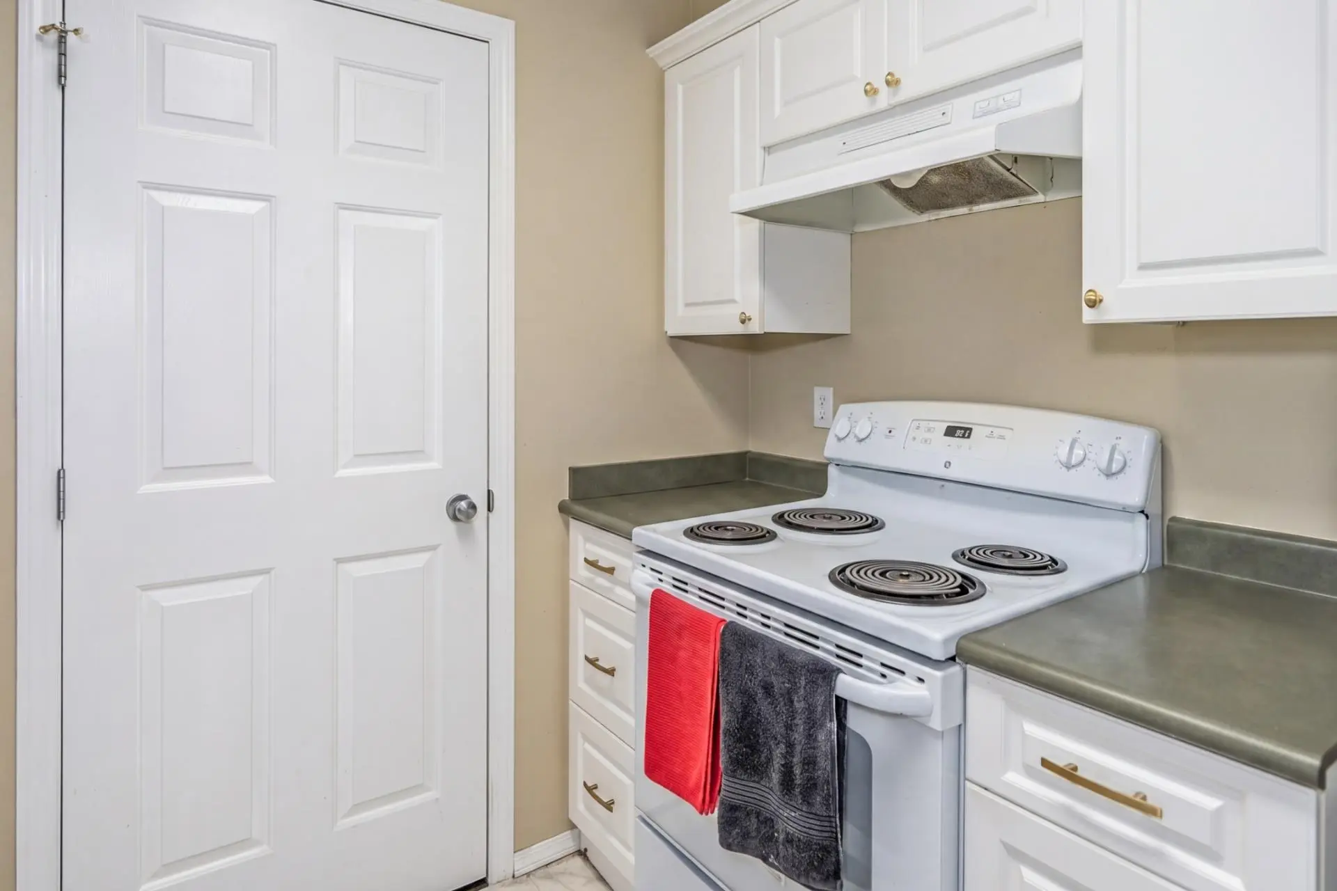 Property at #301 2350 WESTERLY STREET, Abbotsford, BC