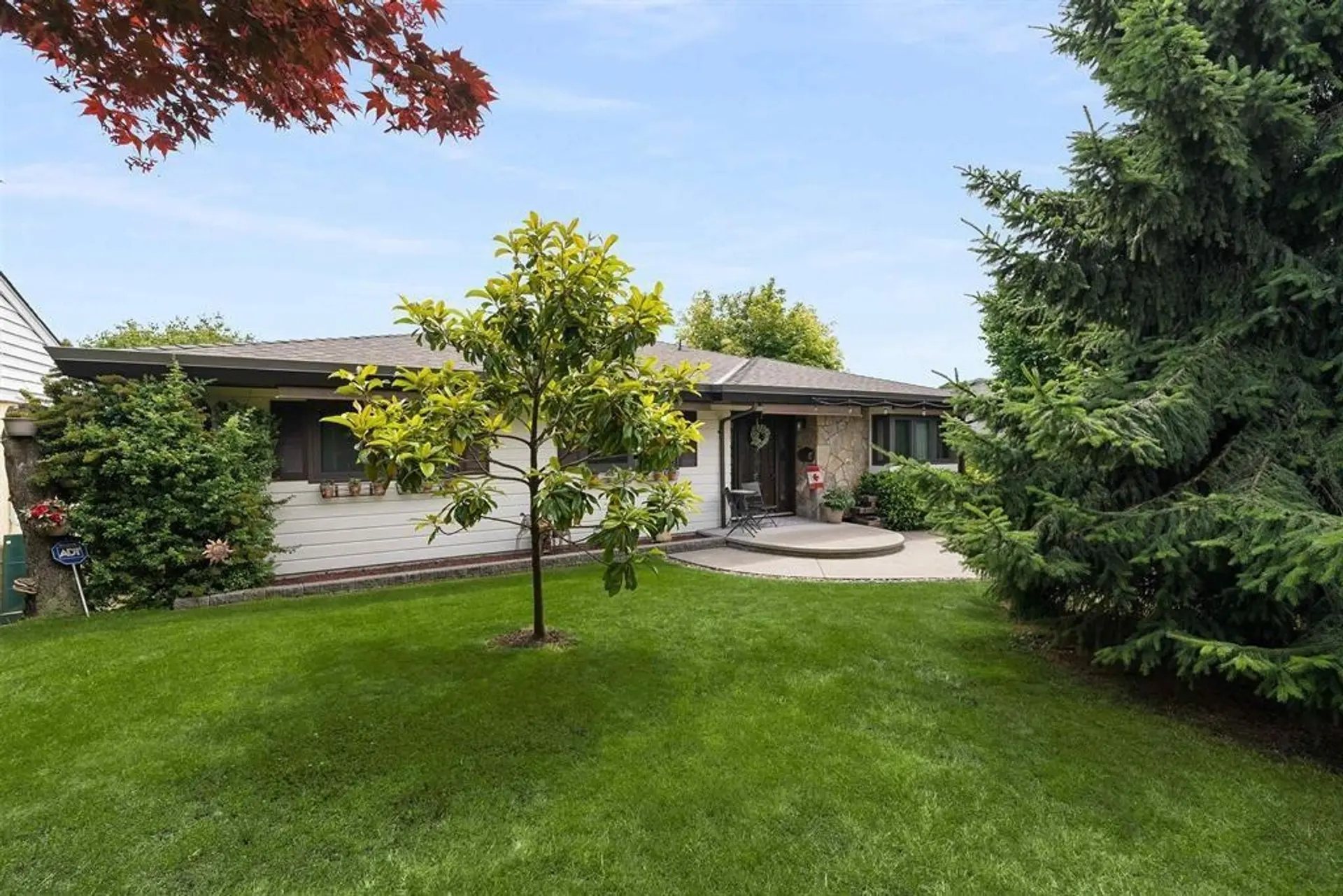 Property at 140 E EIGHTH AVENUE, New Westminster, BC