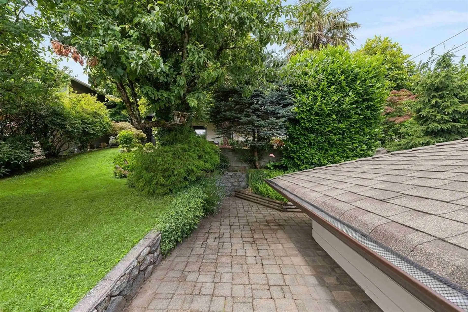 Property at 140 E EIGHTH AVENUE, New Westminster, BC