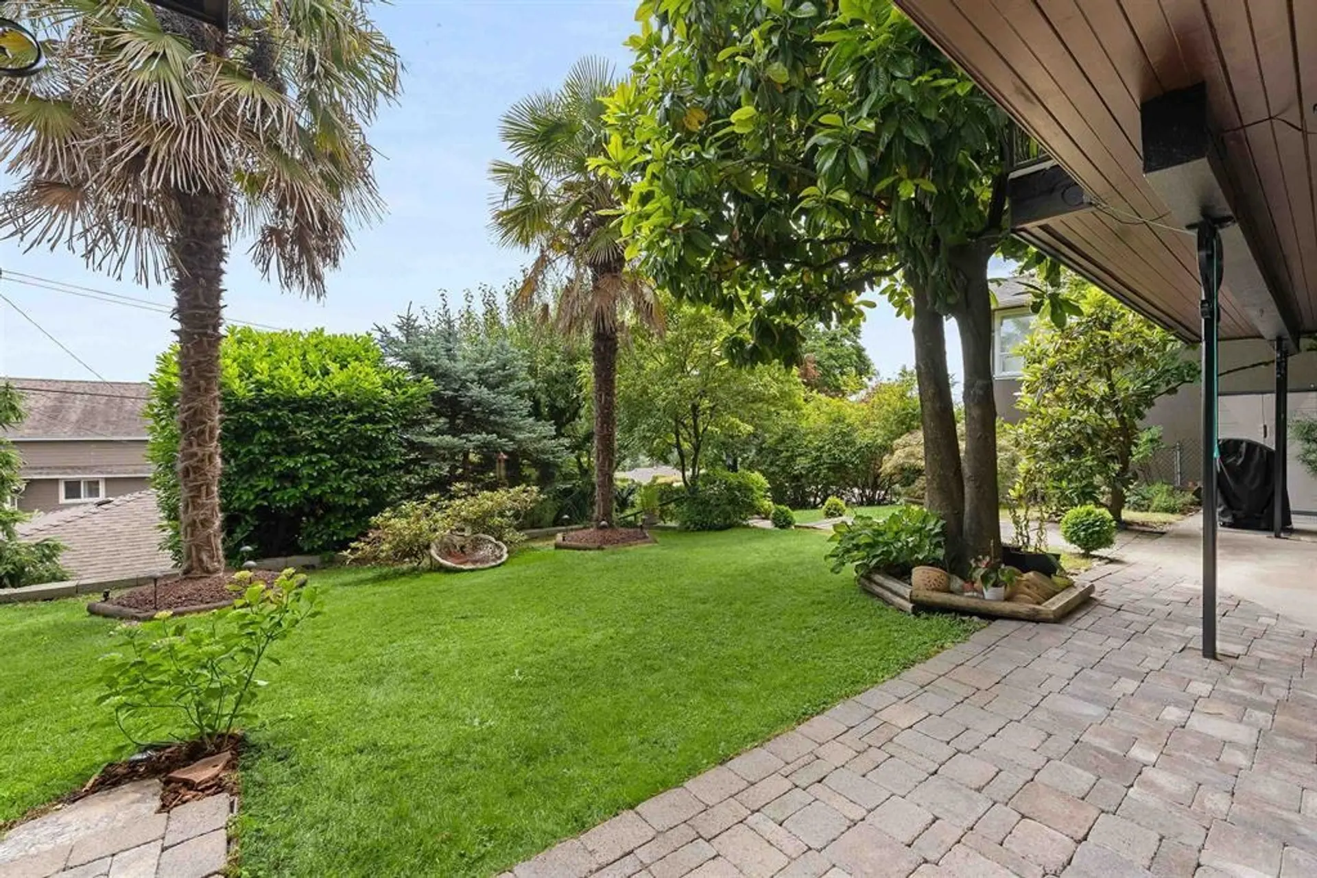 Property at 140 E EIGHTH AVENUE, New Westminster, BC