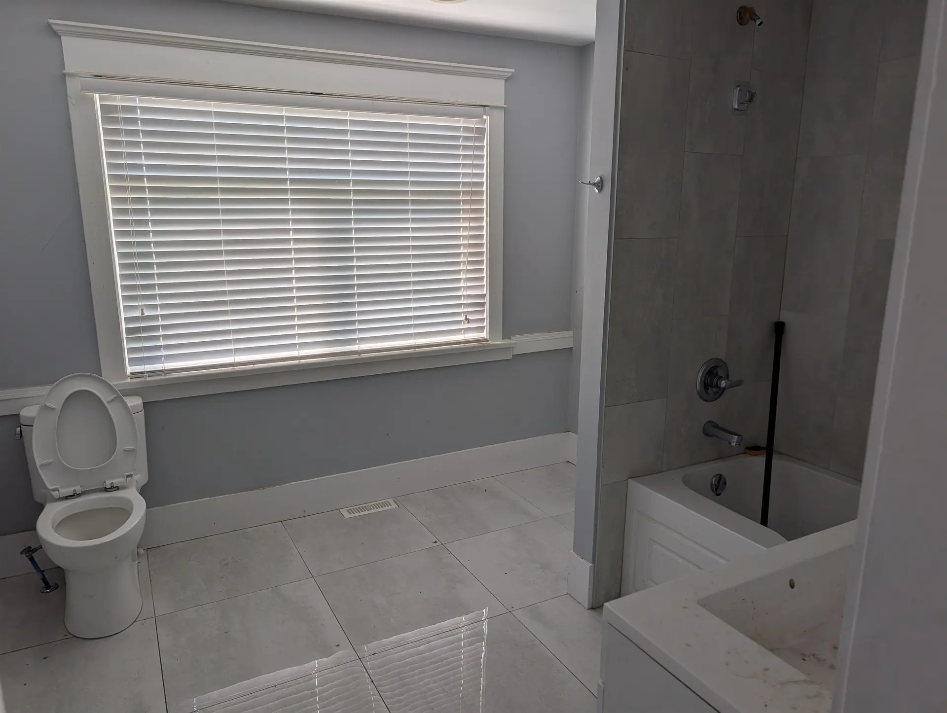 Property at 45360 HODGINS AVENUE, Chilliwack, BC