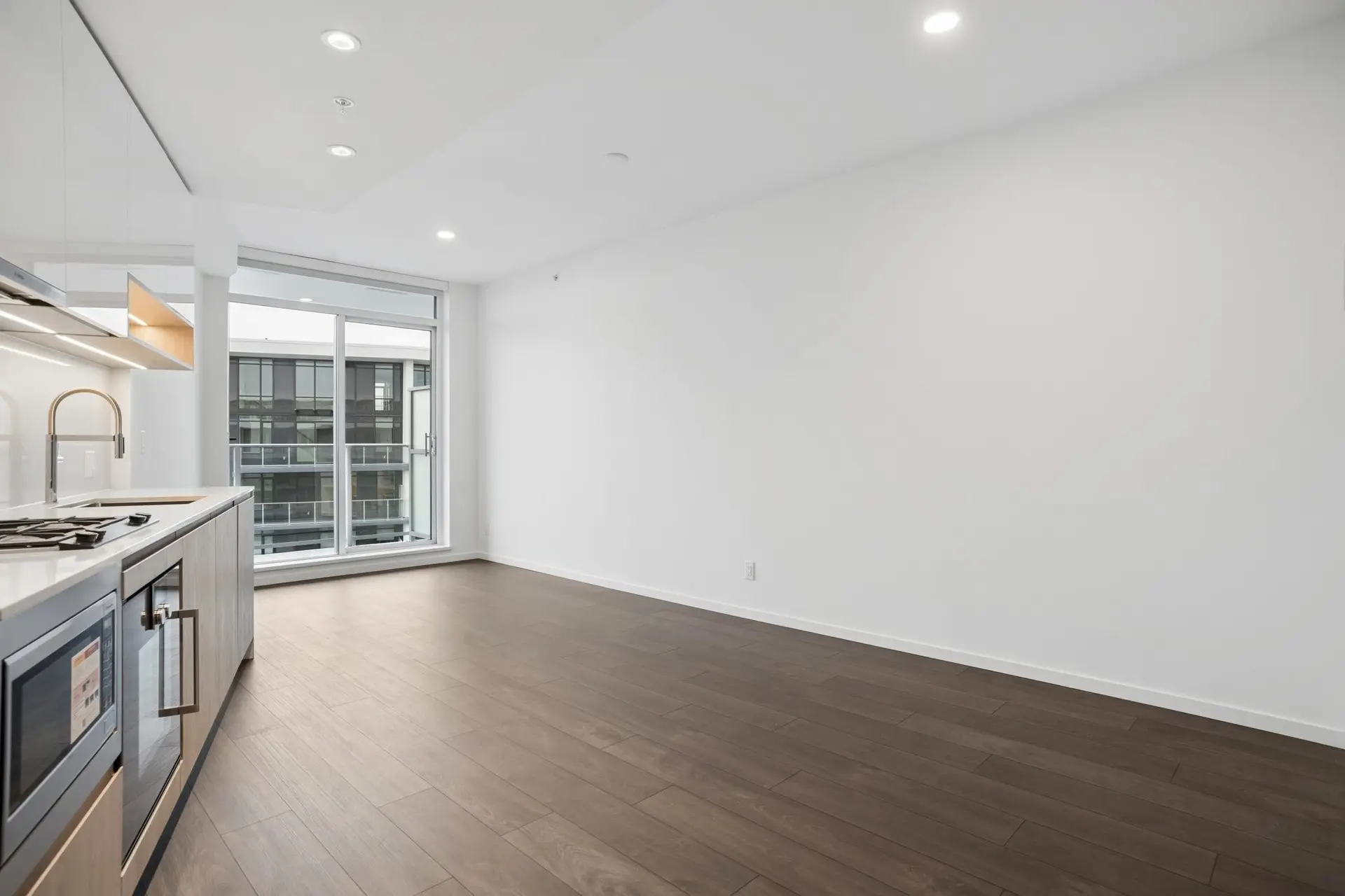 Property at #1309 6300 MINORU BOULEVARD, Richmond, BC