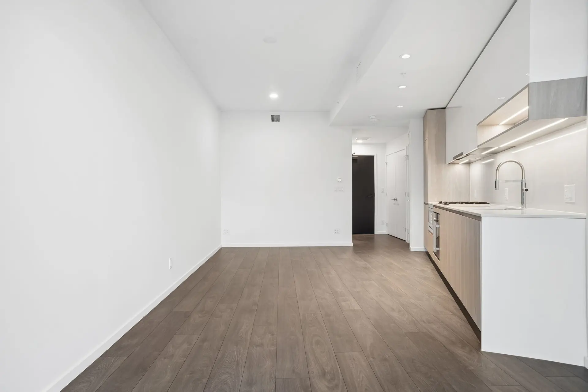 Property at #1309 6300 MINORU BOULEVARD, Richmond, BC