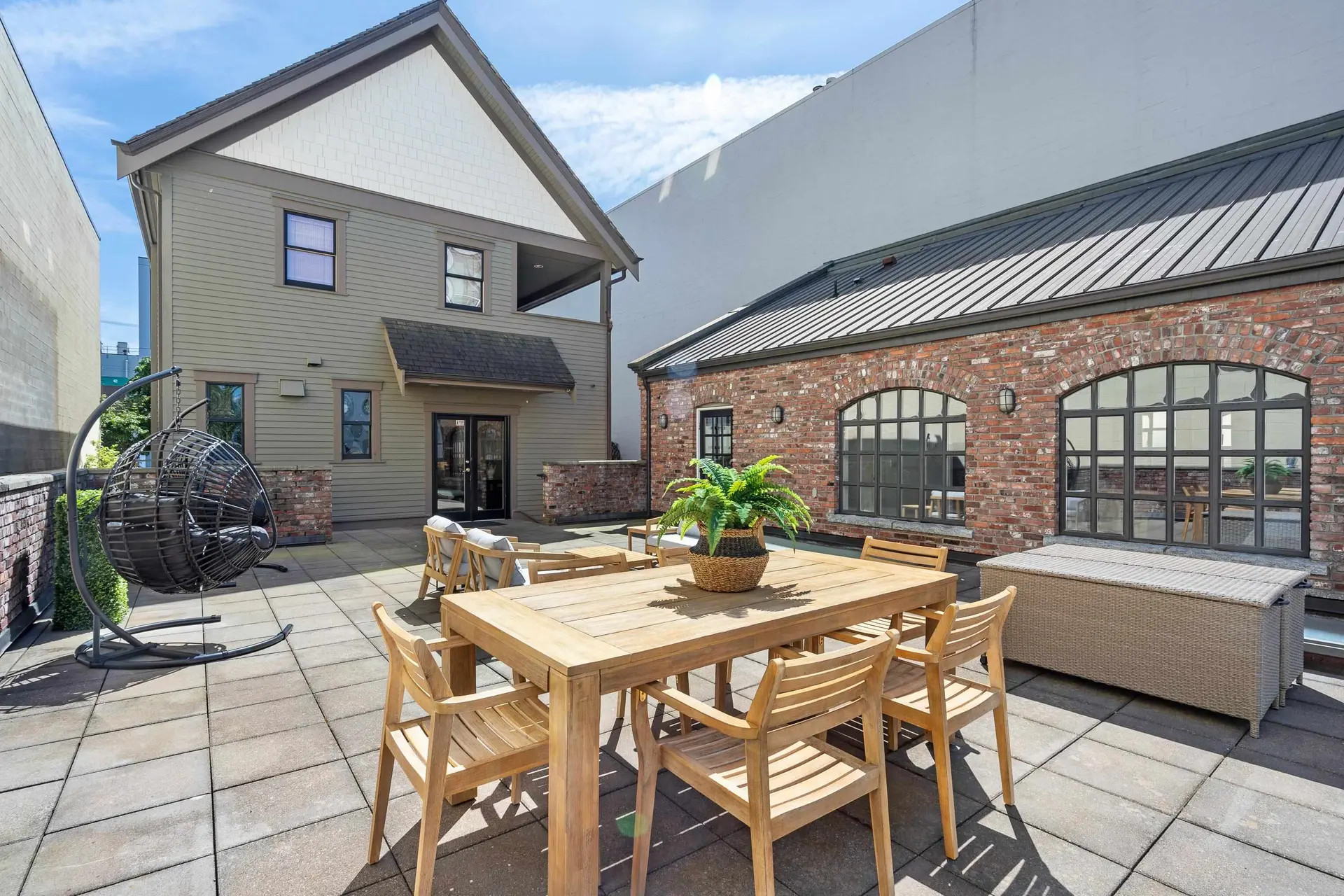 Property at 33 E 6th Avenue, Vancouver, BC