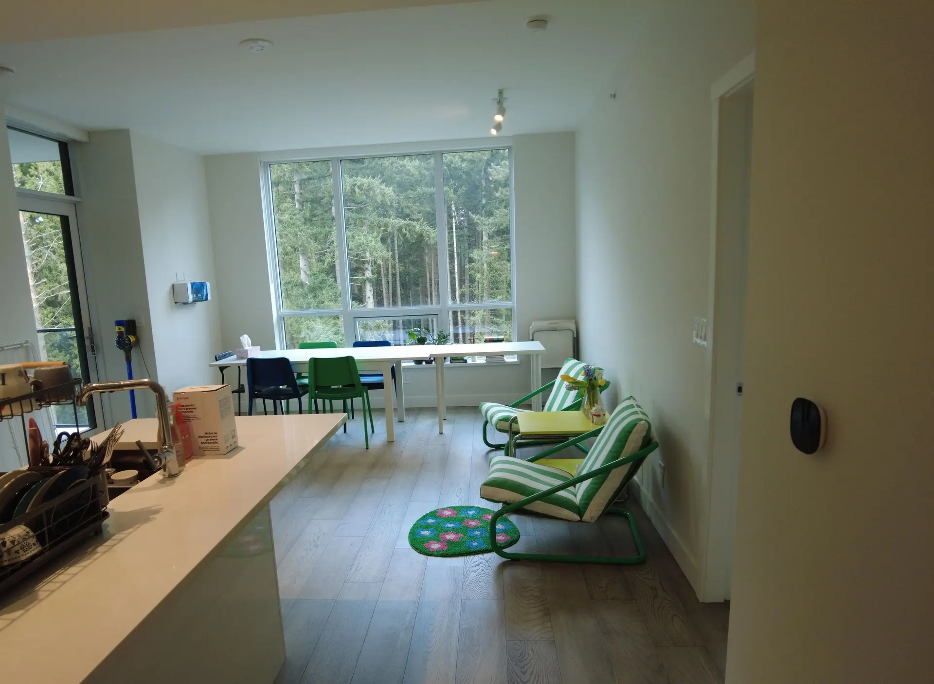 #1105 5608 Berton Avenue - Image 4