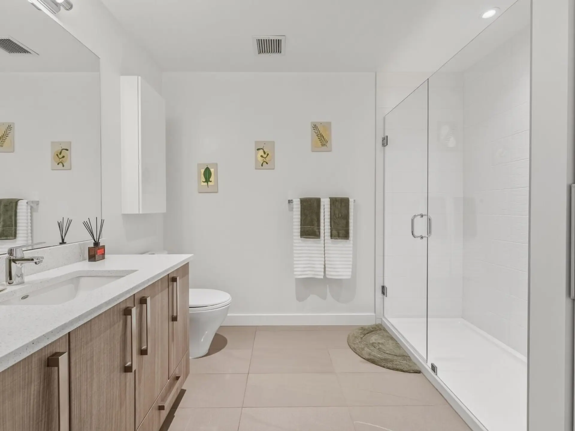 Property at #408 105 W 2ND STREET, North Vancouver, BC