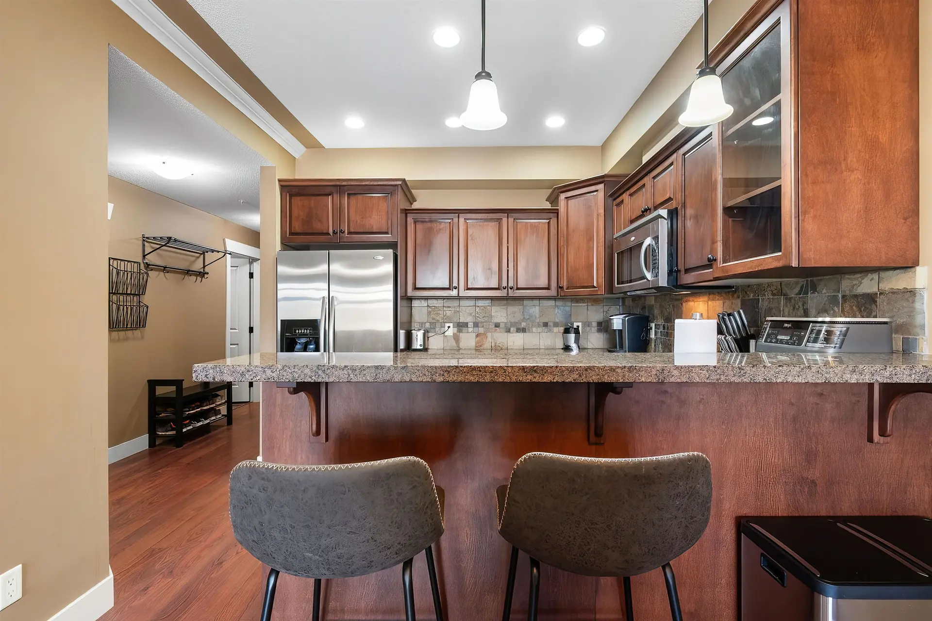 Property at #207 45893 CHESTERFIELD AVENUE, Chilliwack, BC