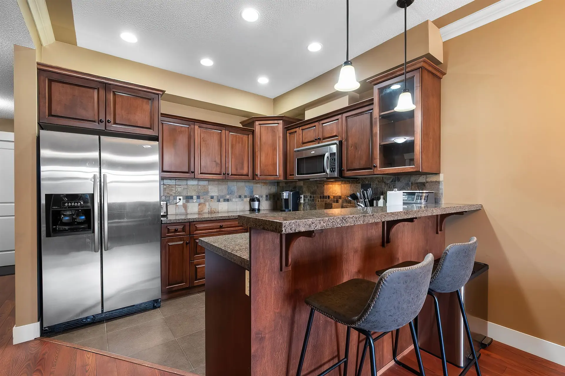 Property at #207 45893 CHESTERFIELD AVENUE, Chilliwack, BC