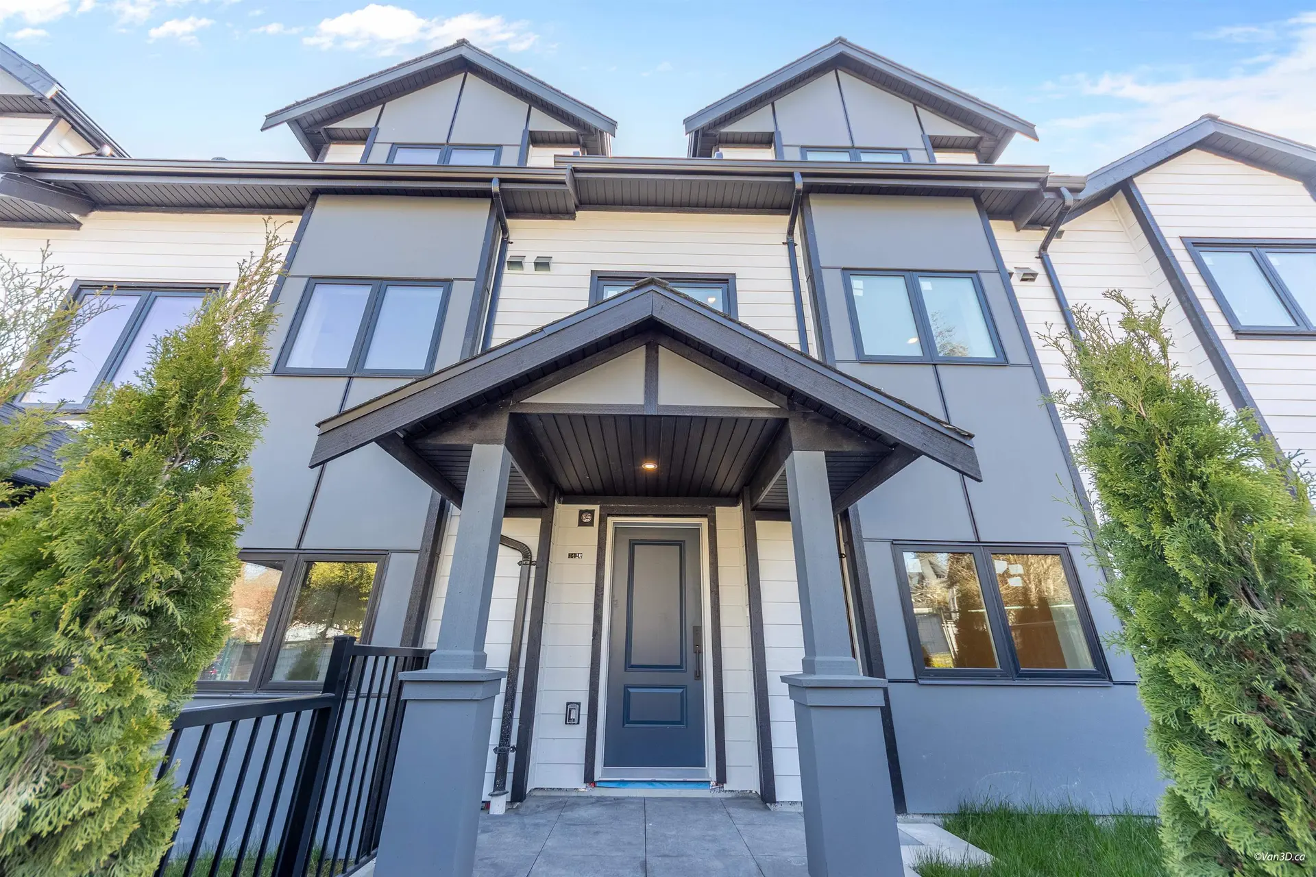 Property at #103 1406 E 18TH AVENUE, Vancouver, BC