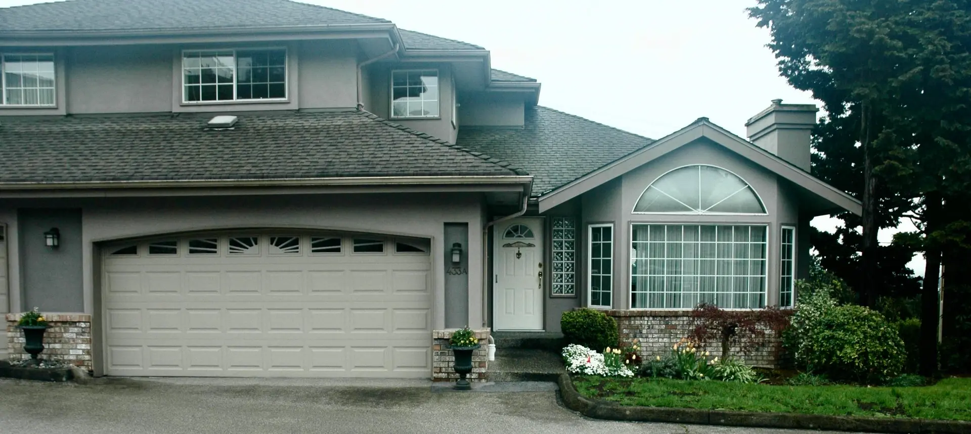 Property at 433A BROMLEY STREET, Coquitlam, BC