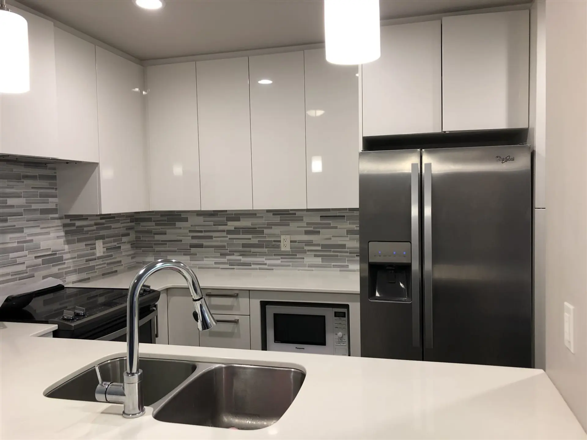 Property at #406 2465 WILSON AVENUE, Port Coquitlam, BC