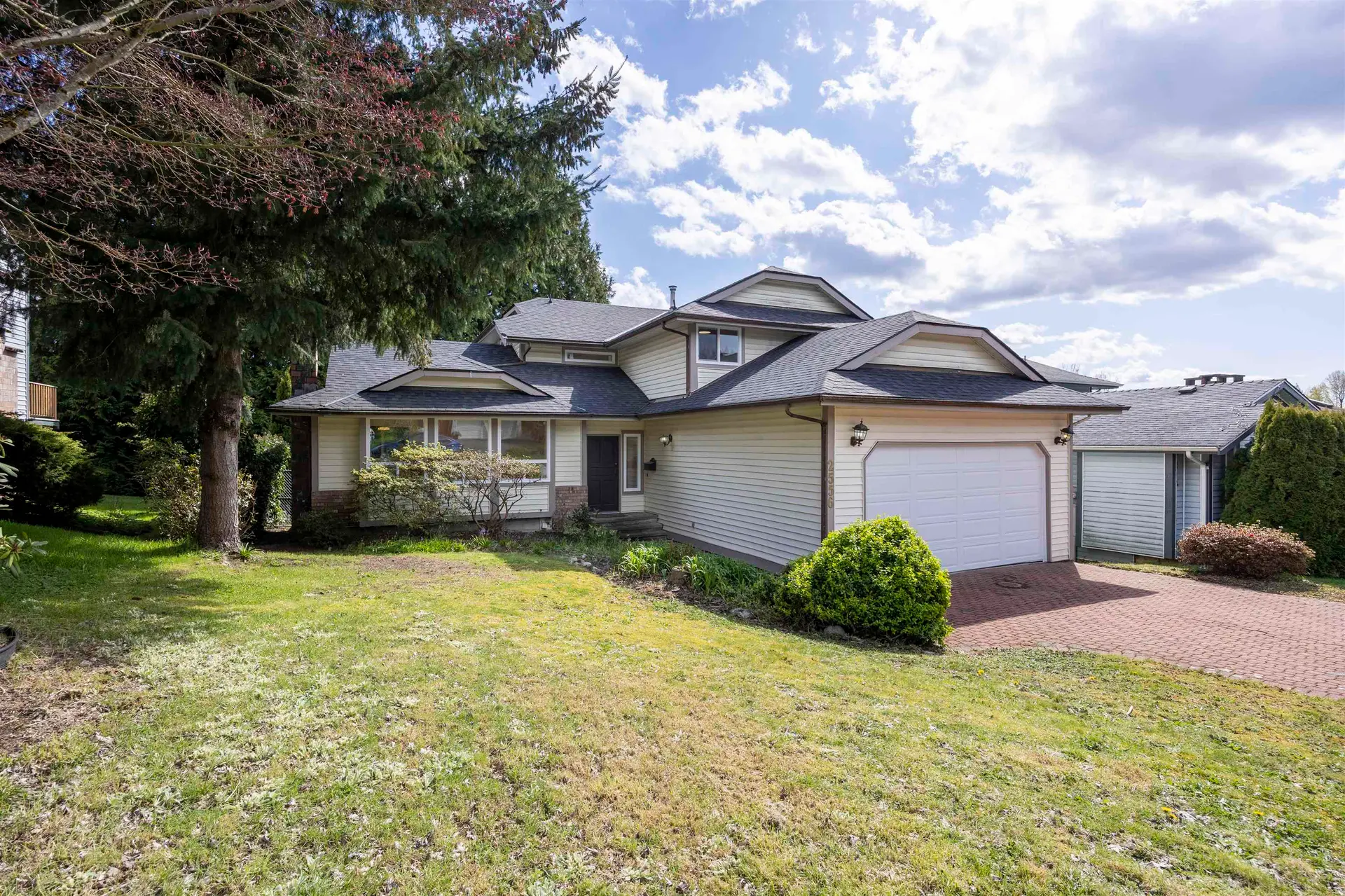 Property at 2556 TRILLIUM PLACE, Coquitlam, BC