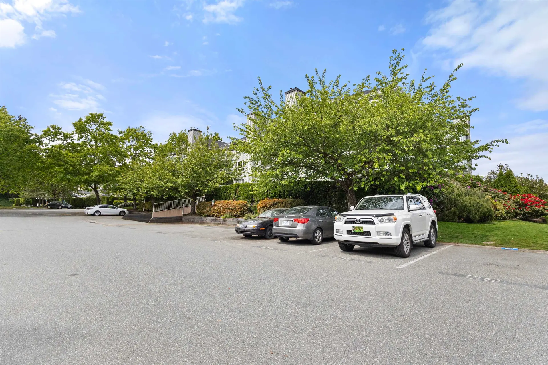 Property at #405 13680 84 AVENUE, Surrey, BC