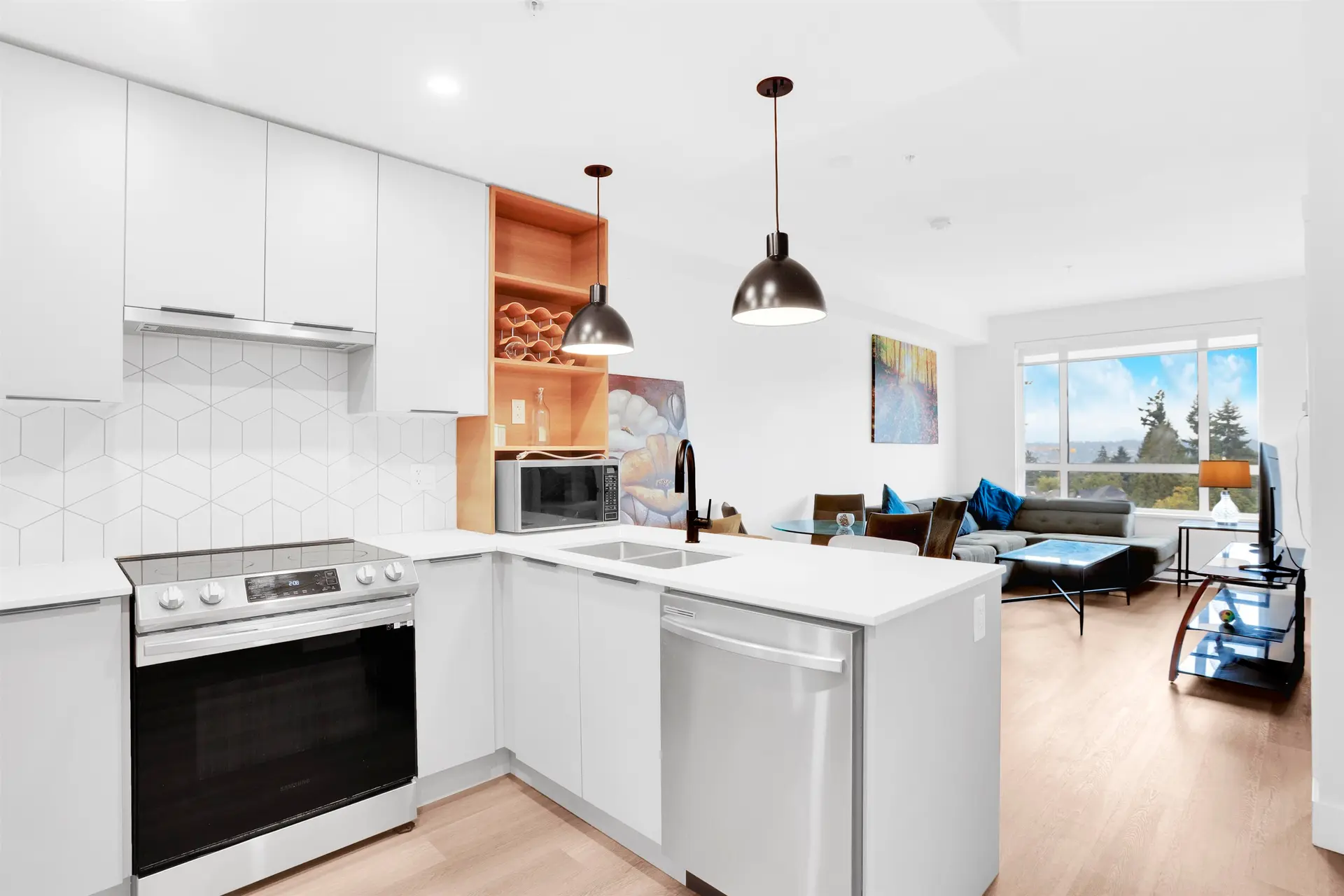 Property at #611 10778 138 STREET, Surrey, BC