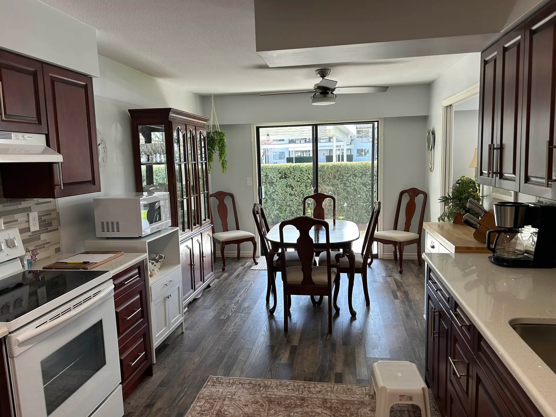 Property at #4 32718 GARIBALDI DRIVE, Abbotsford, BC