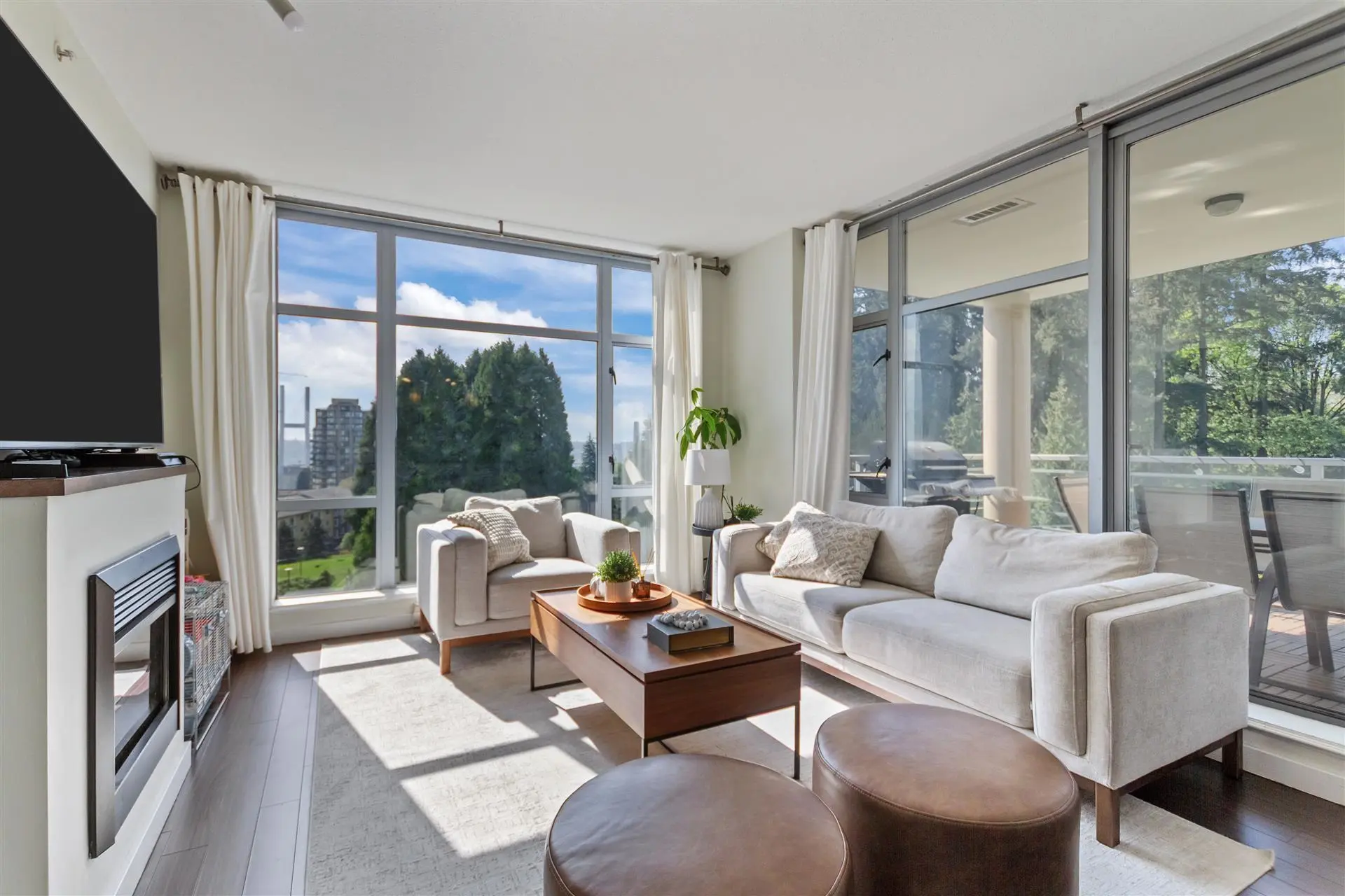 Property at #806 280 Ross Drive, New Westminster, BC