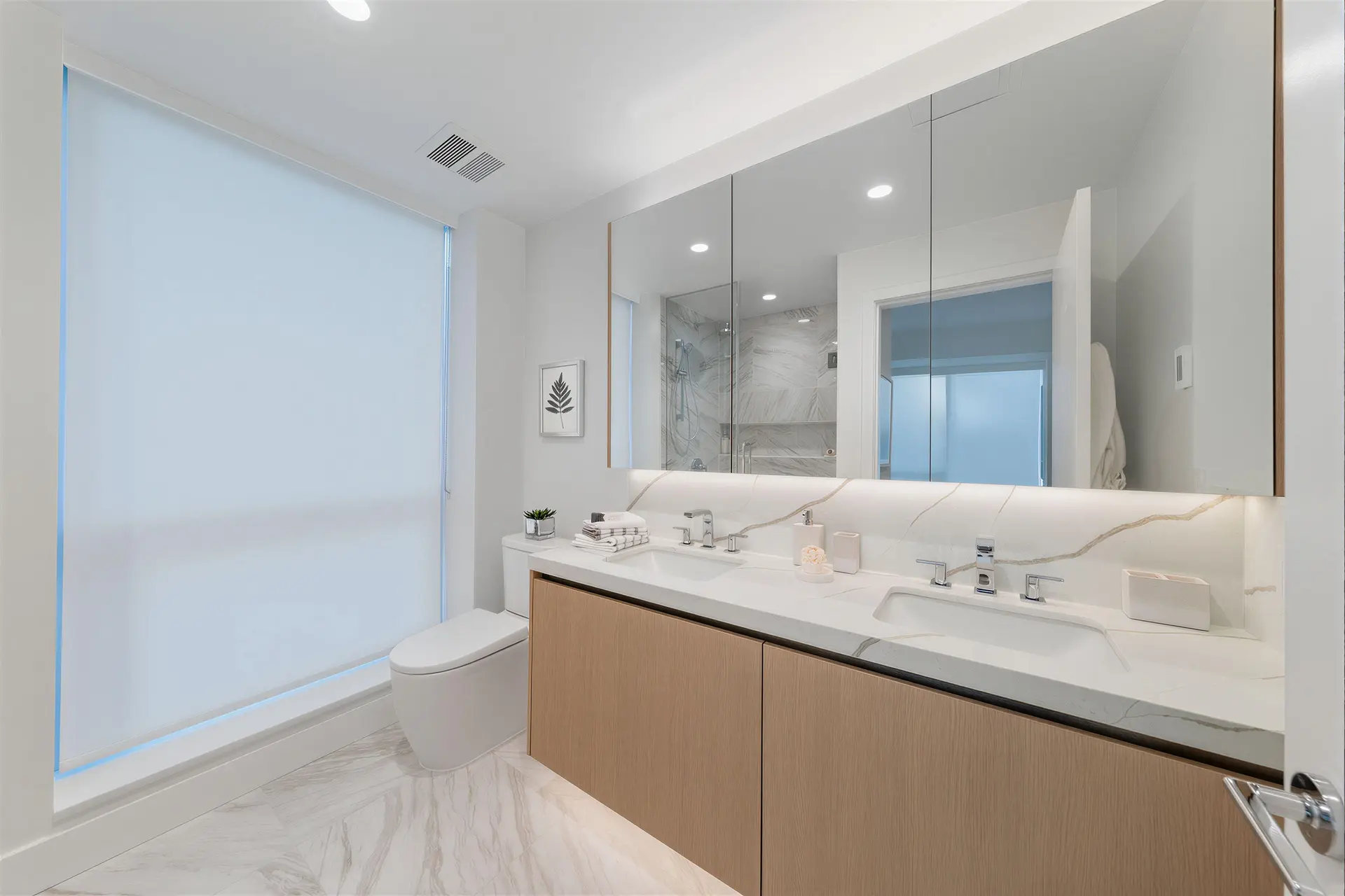 Property at #1601 1475 FOSTER STREET, Surrey, BC