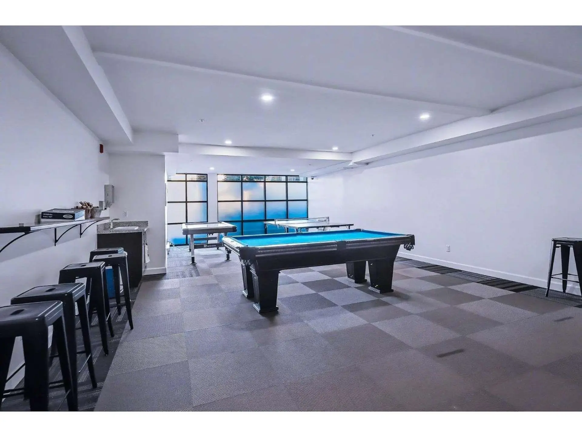 Property at #427 2860 TRETHEWEY STREET, Abbotsford, BC