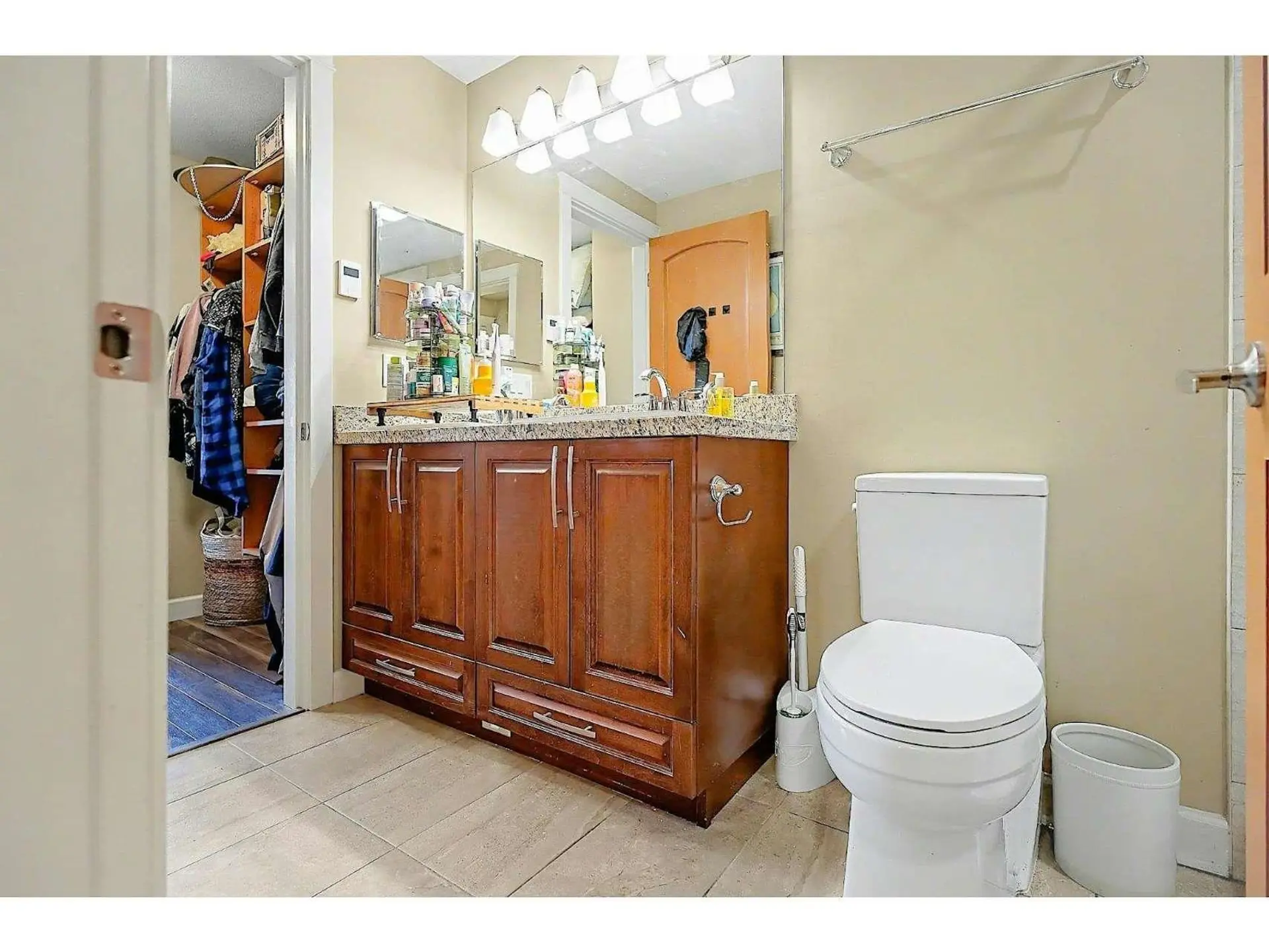 Property at #427 2860 TRETHEWEY STREET, Abbotsford, BC