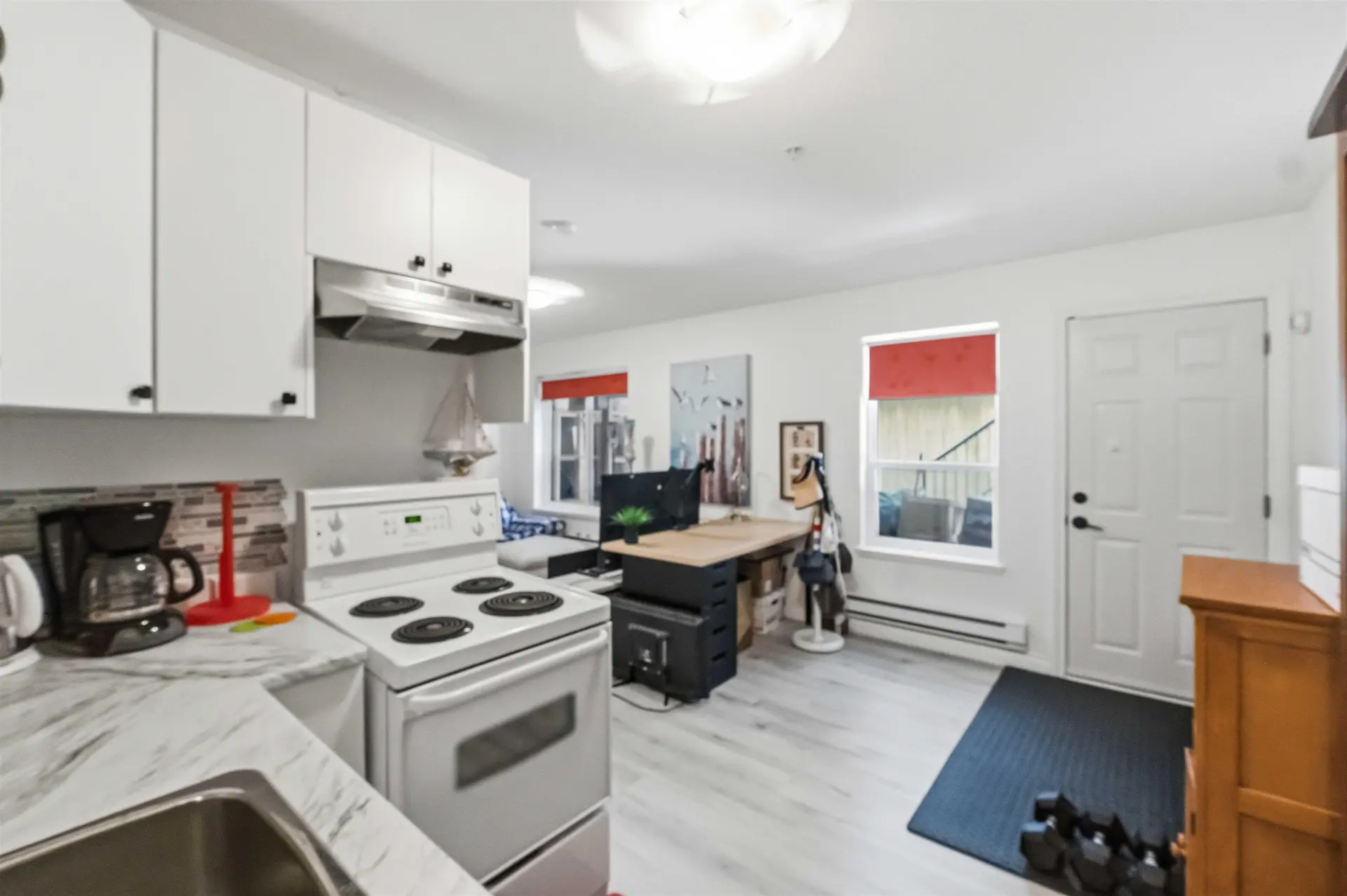 Property at 15544 RUSSELL AVENUE, White Rock, BC