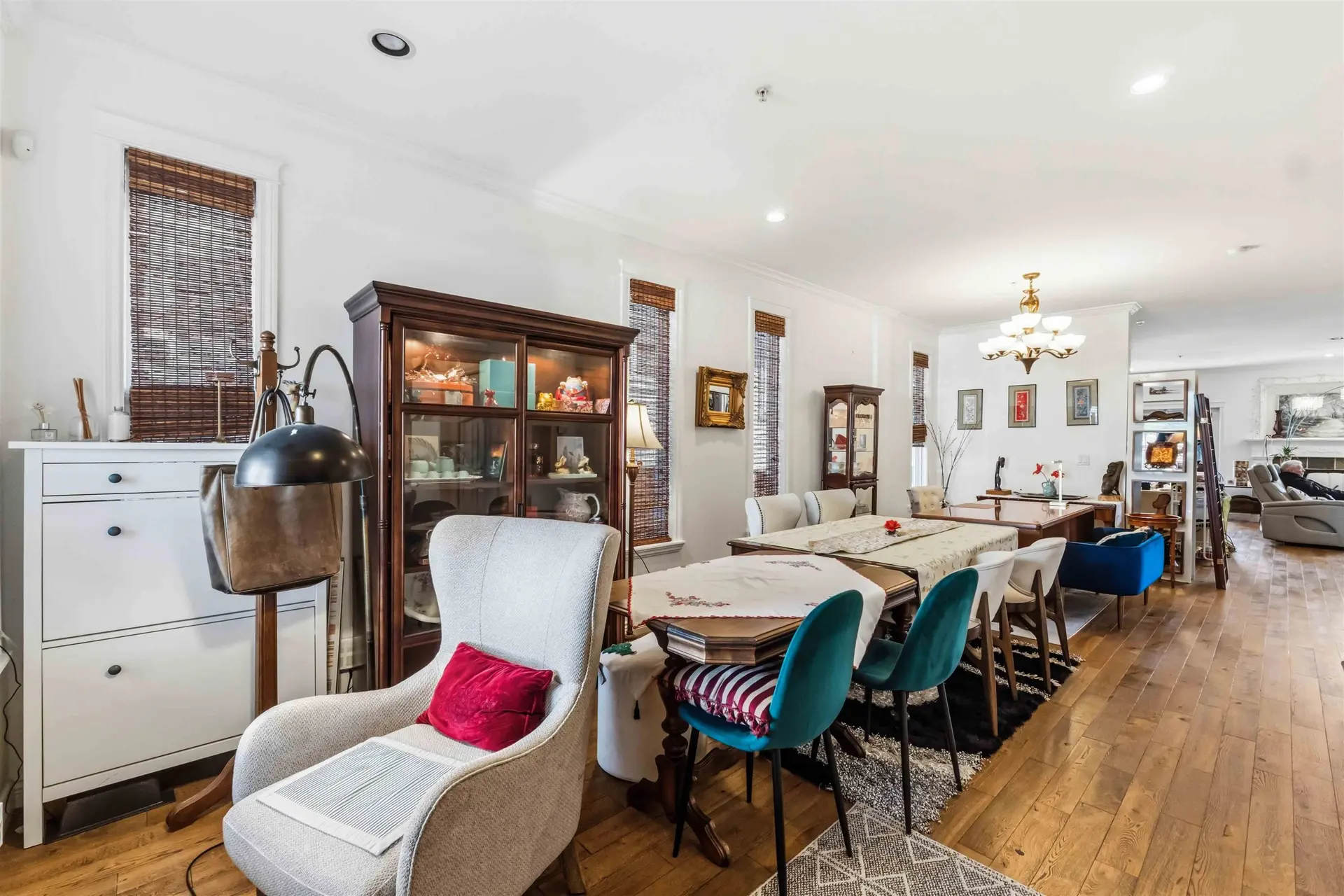 Property at 15544 RUSSELL AVENUE, White Rock, BC