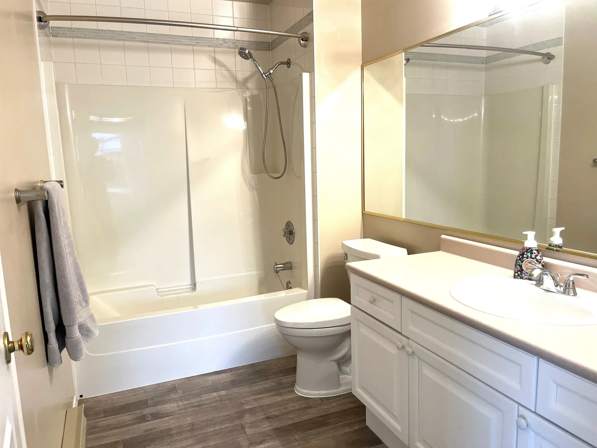 Property at #305 46199 MARGARET AVENUE, Chilliwack, BC