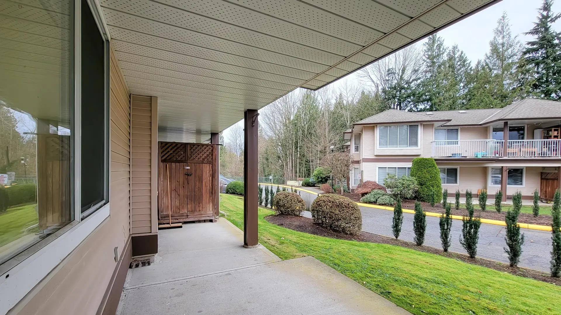 Property at #1103 1750 MCKENZIE ROAD, Abbotsford, BC