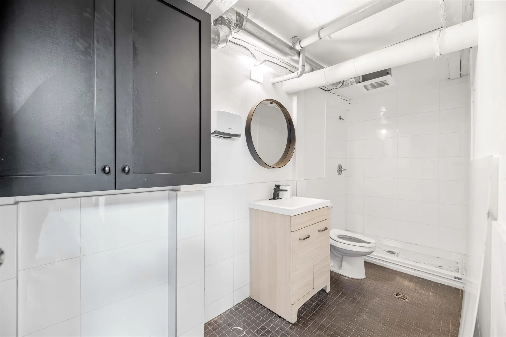 Property at 1130 GRANVILLE STREET, Vancouver, BC