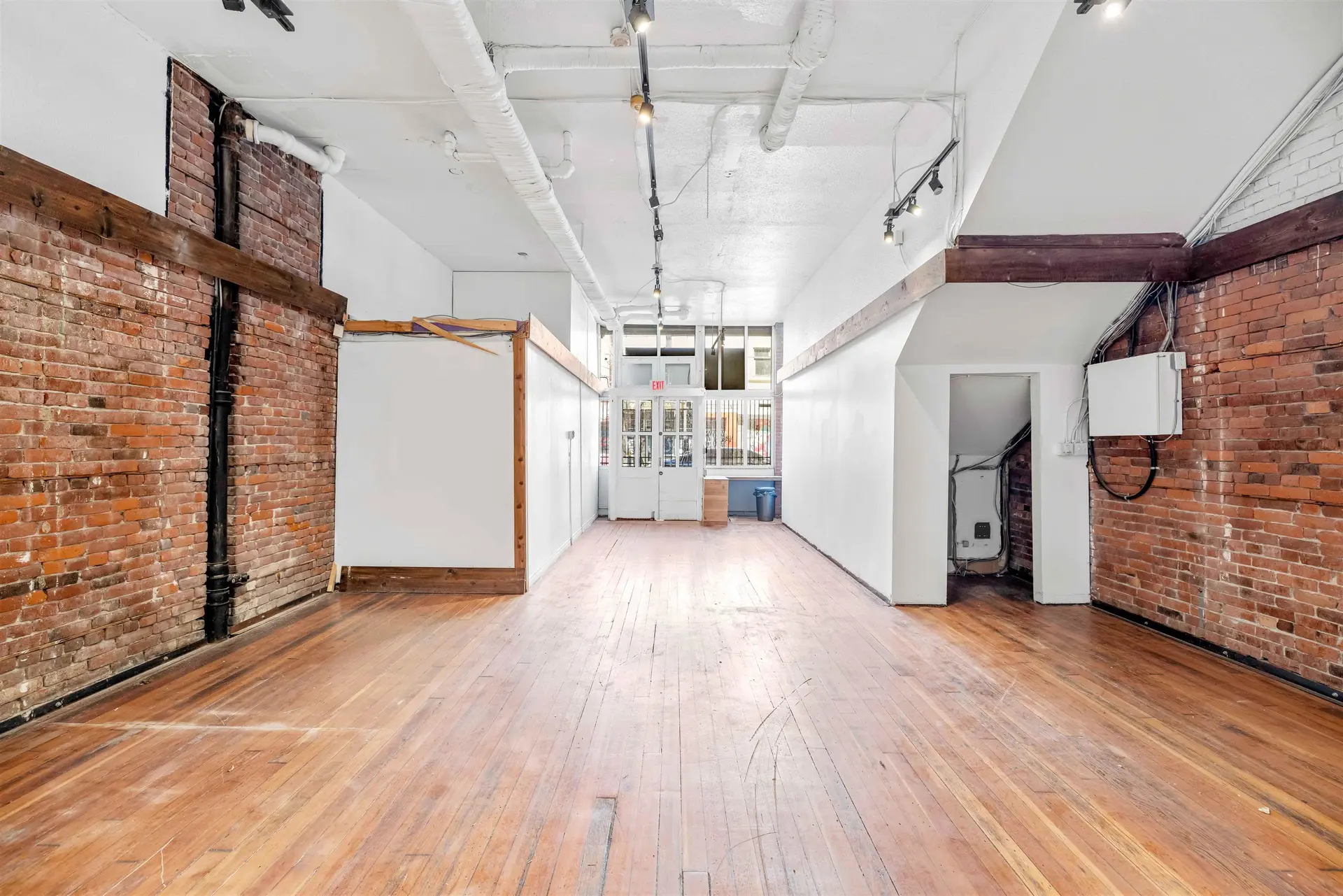 Property at 1130 GRANVILLE STREET, Vancouver, BC