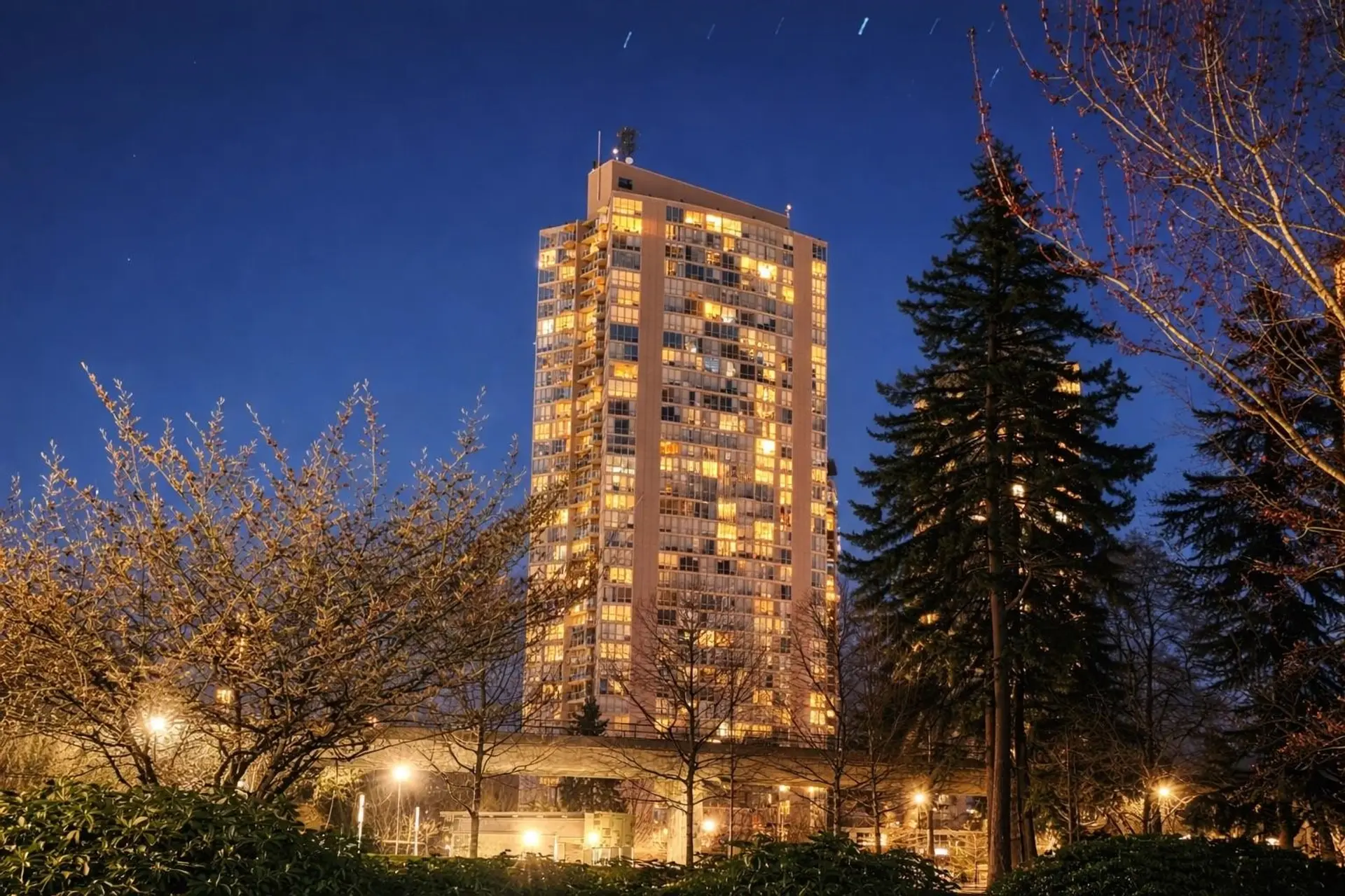 Property at #2810 13618 100 AVENUE, Surrey, BC