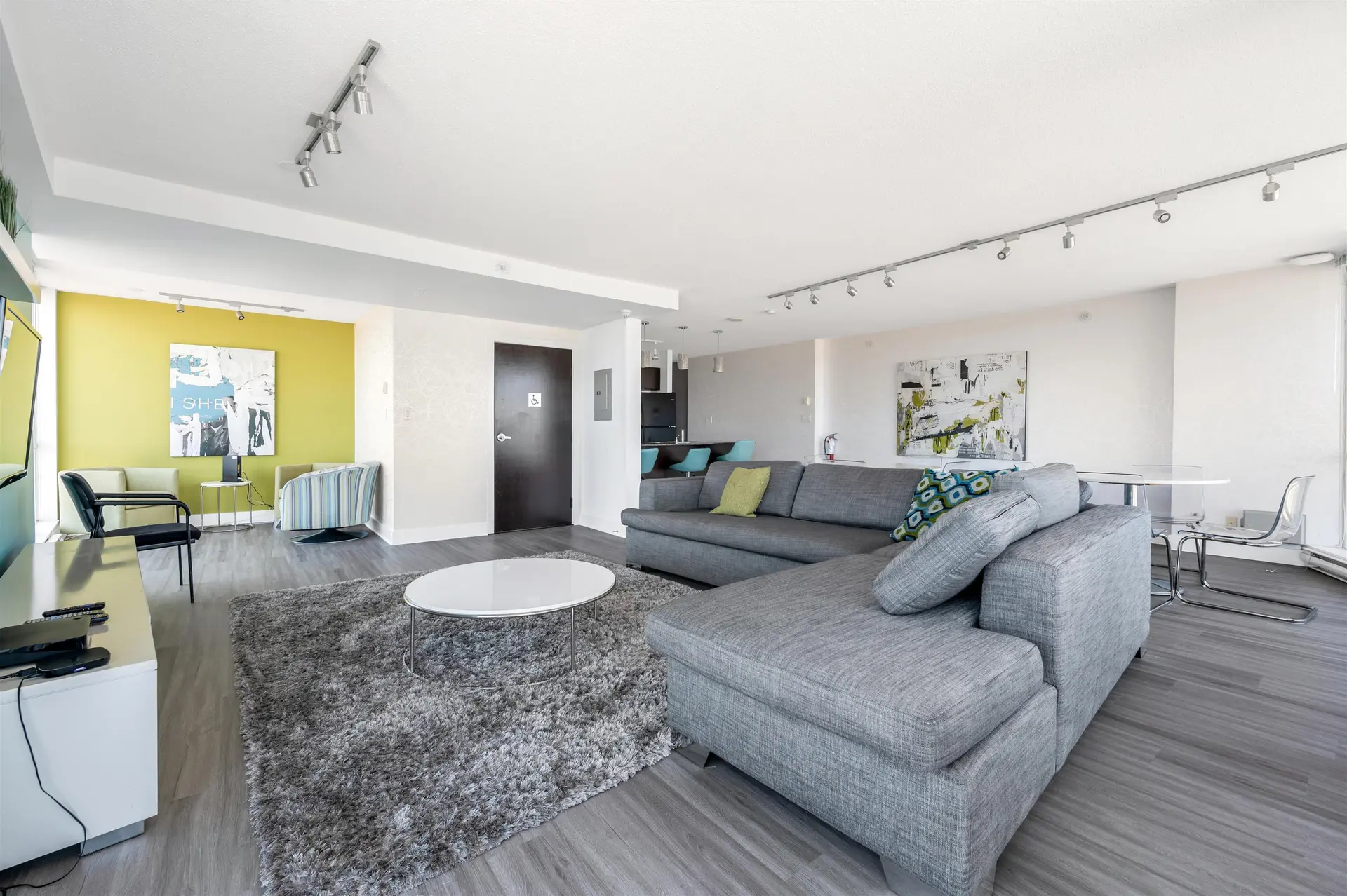 Property at #2810 13618 100 AVENUE, Surrey, BC