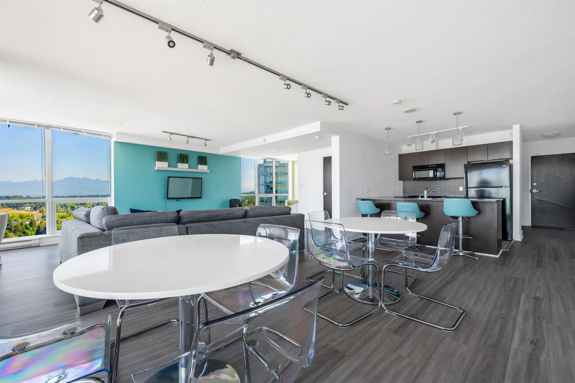 Property at #2810 13618 100 AVENUE, Surrey, BC