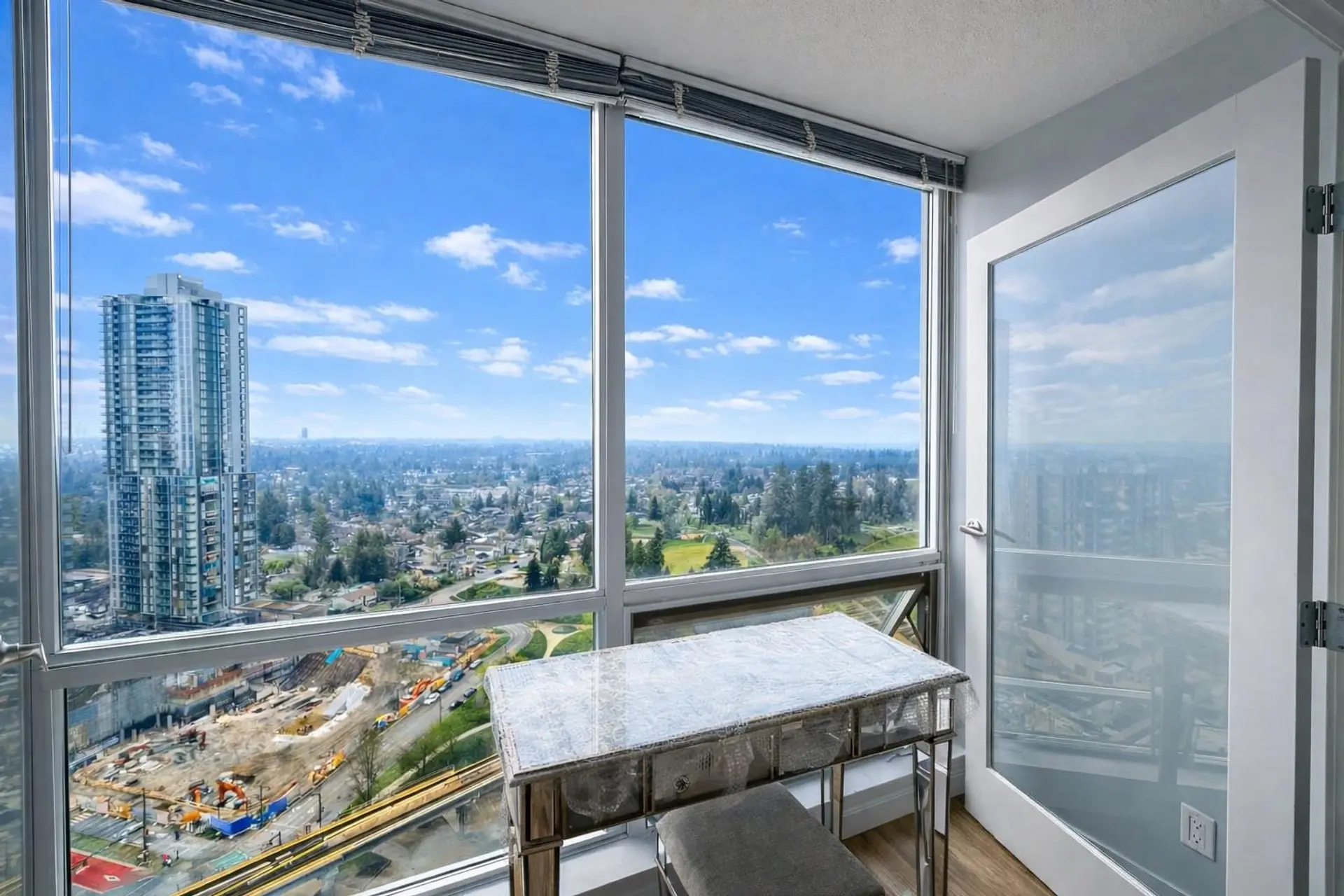 Property at #2810 13618 100 AVENUE, Surrey, BC